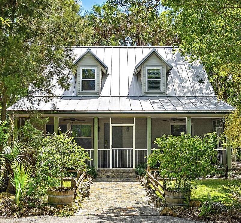 Foto de propiedad en 15740 N 99th St Street N, The Acreage, FL 33412 The Acreage con MLS# 