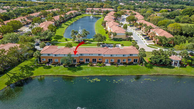 Foto de propiedad en 7401 Sarentino Lane 211, Boynton Beach, FL 33437 Boynton Beach con MLS# 