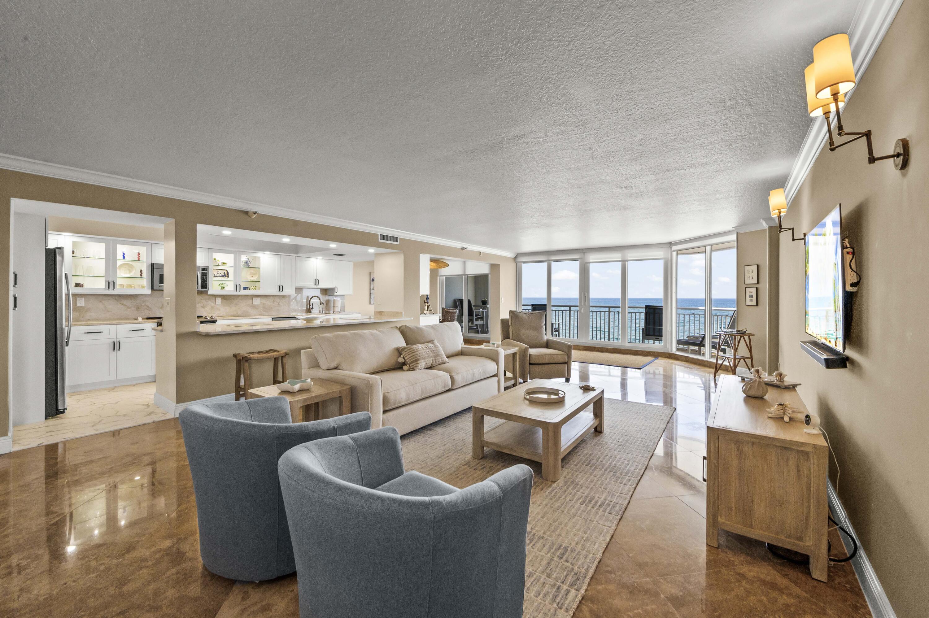 Foto de propiedad en 3600 S Ocean Boulevard Ph 601, South Palm Beach, FL 33480 South Palm Beach con MLS# 