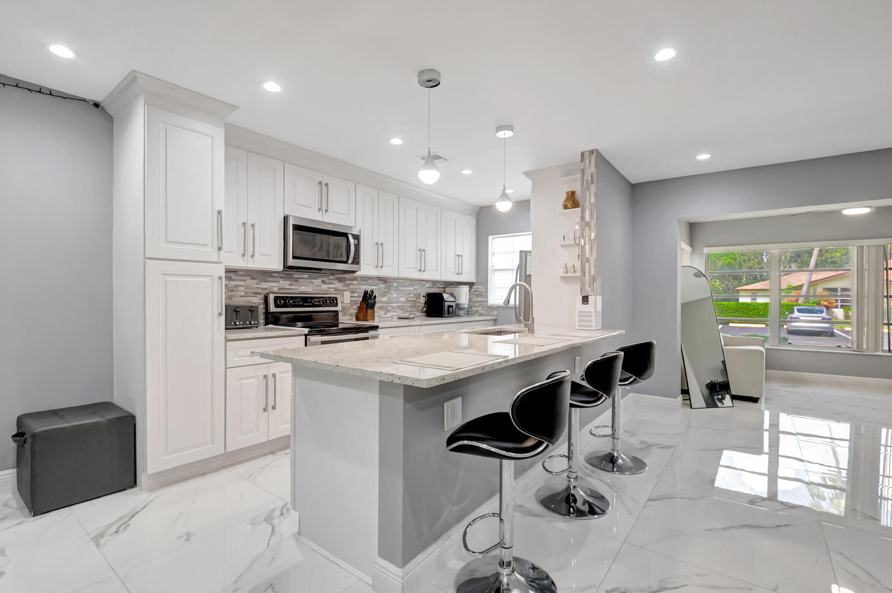 Foto de propiedad en 14010 Nesting Way B, Delray Beach, FL 33484 Delray Beach con MLS# 