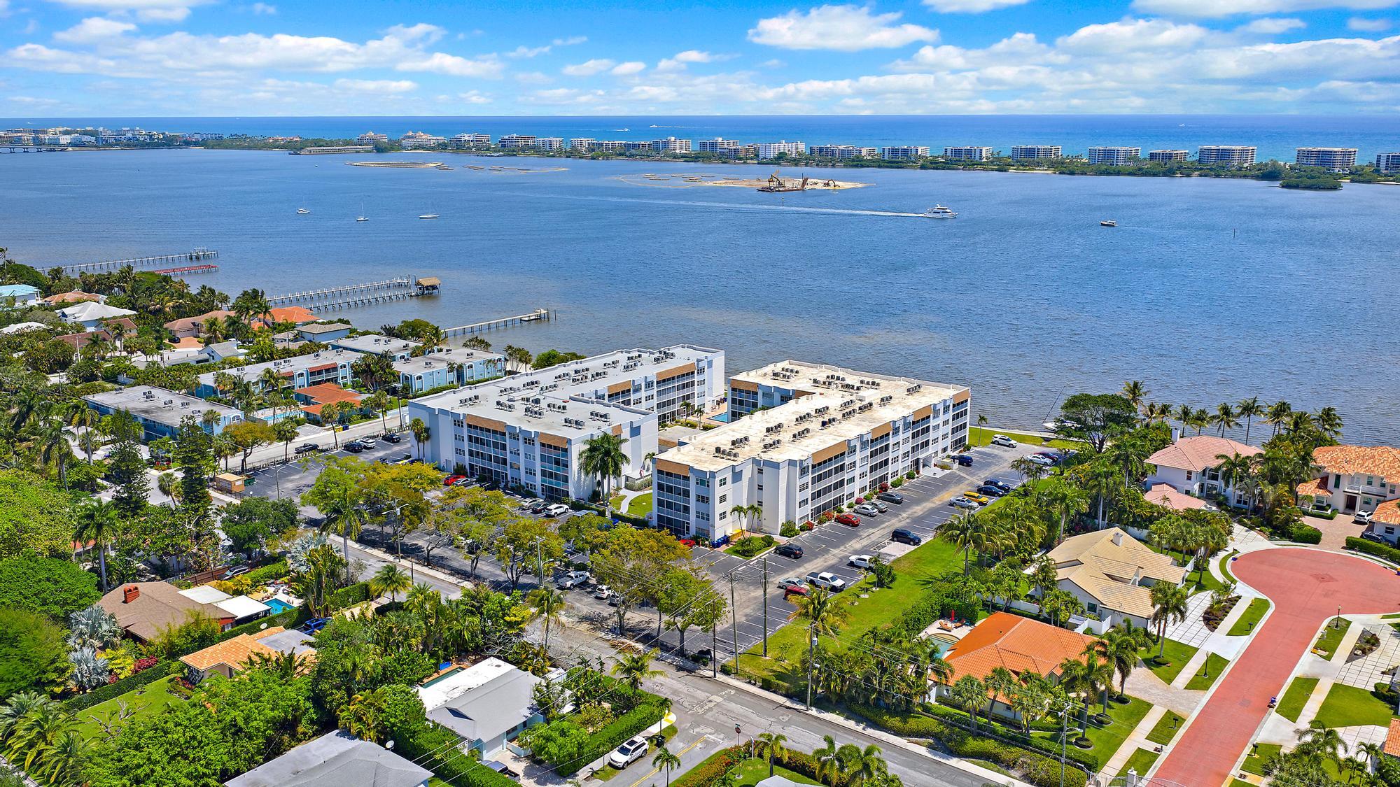 Foto de propiedad en 1516 S Lakeside Drive 106, Lake Worth Beach, FL 33460 Lake Worth Beach con MLS# 