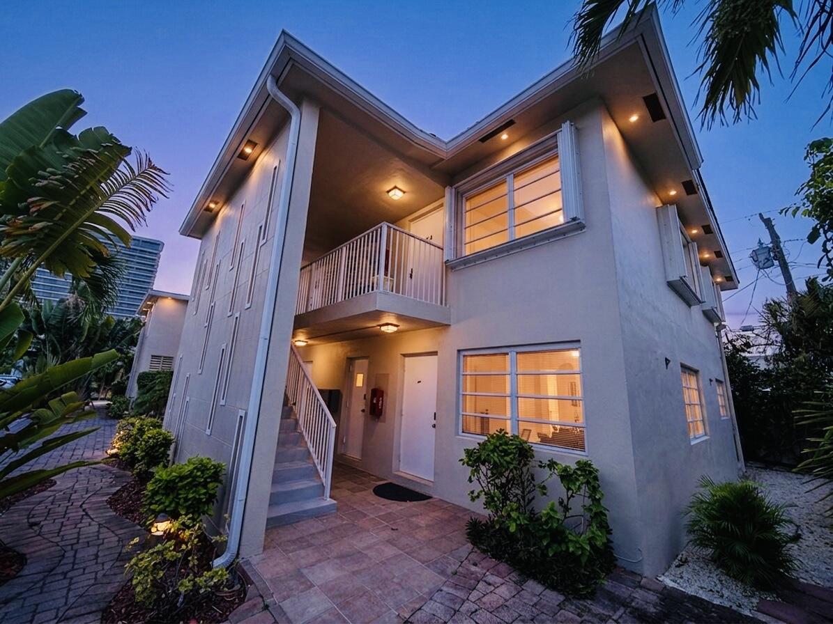 Foto de propiedad en 3212 NE 9th A104, Pompano Beach, FL 33062 Pompano Beach con MLS# 