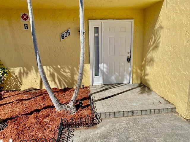 Foto de propiedad en 605 SW 1st Court, Boynton Beach, FL 33435 Boynton Beach con MLS# 