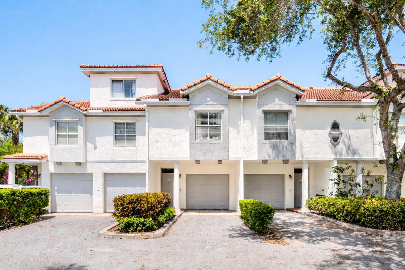 Foto de propiedad en 2052 Alta Meadows Lane Apt 2212, Delray Beach, FL 33444 Delray Beach con MLS# 
