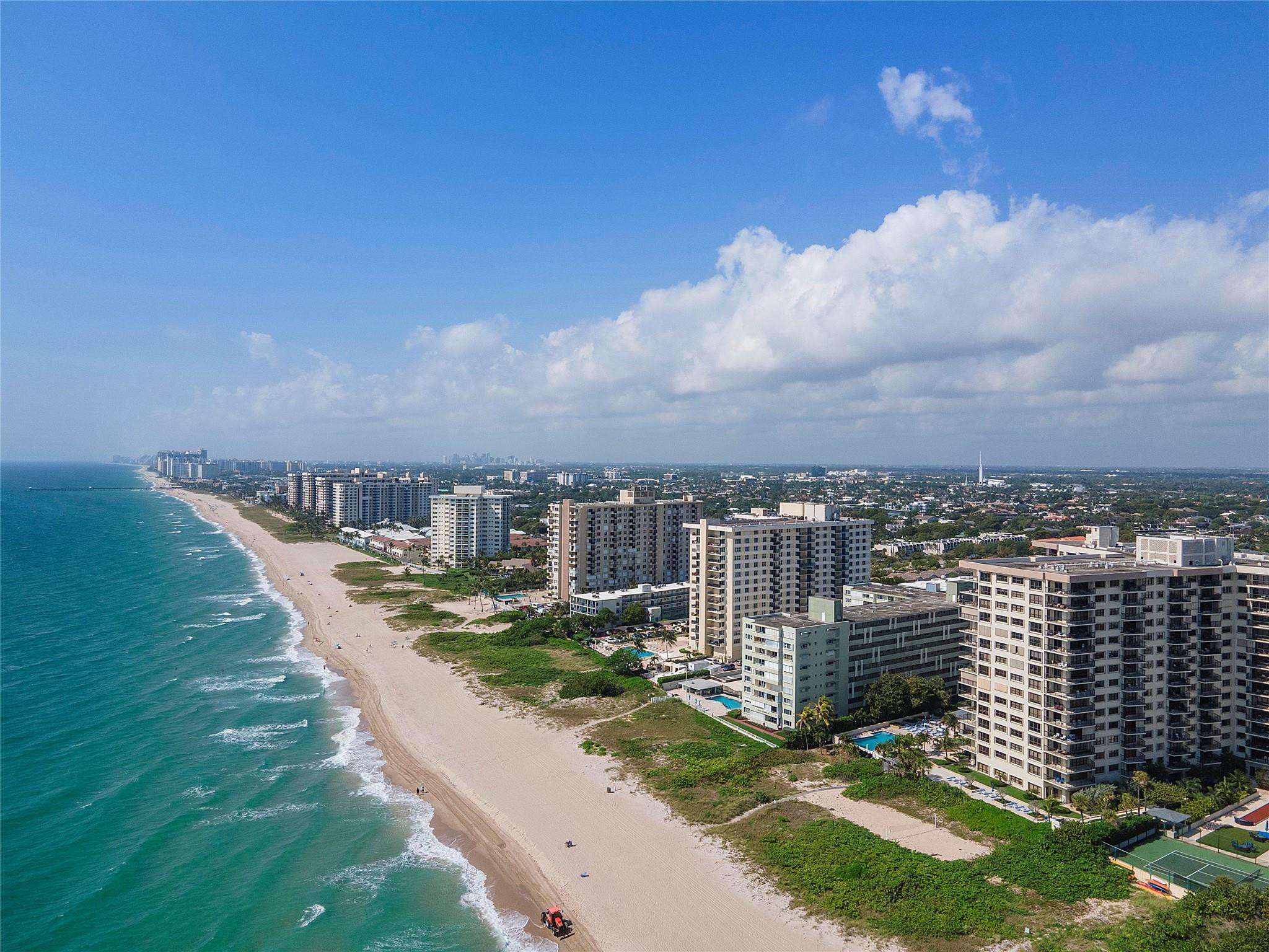 Foto de propiedad en 1900 S Ocean Boulevard 8l, Lauderdale-By-The-Sea, FL 33062 Lauderdale-By-The-Sea con MLS# 