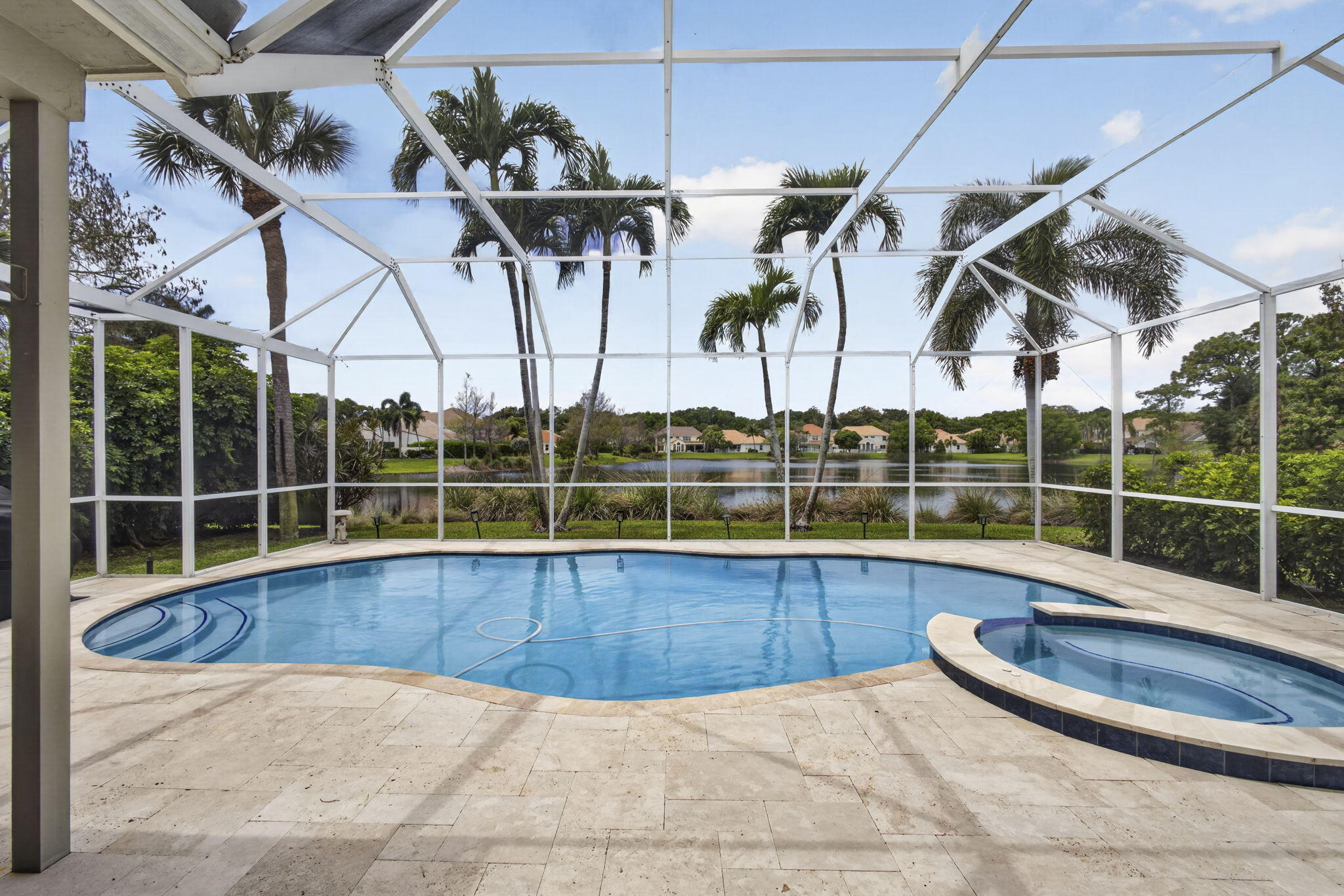 Foto de propiedad en 71 Princewood Lane, Palm Beach Gardens, FL 33410 Palm Beach Gardens con MLS# 