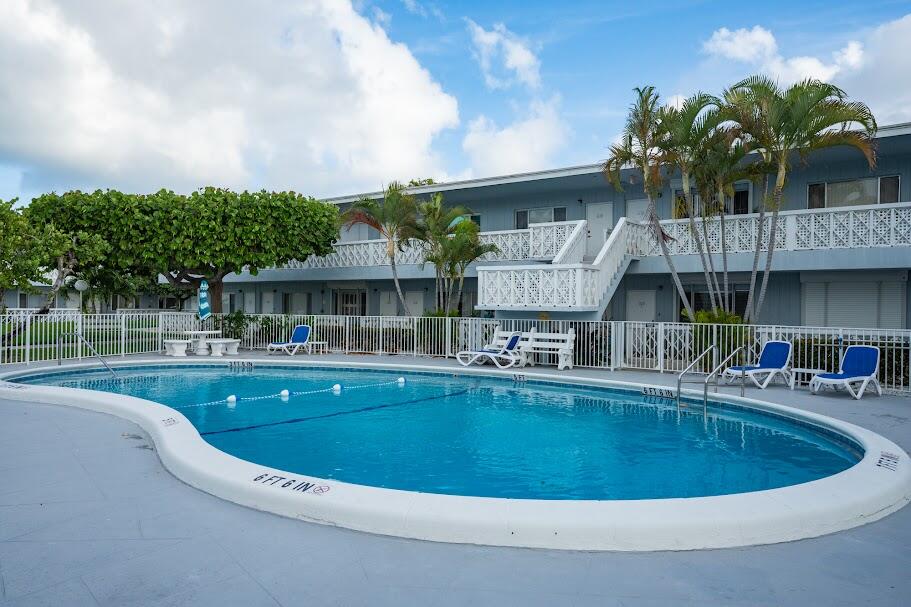 Foto de propiedad en 2170 NE 51st Court A21, Fort Lauderdale, FL 33308 Fort Lauderdale con MLS# 