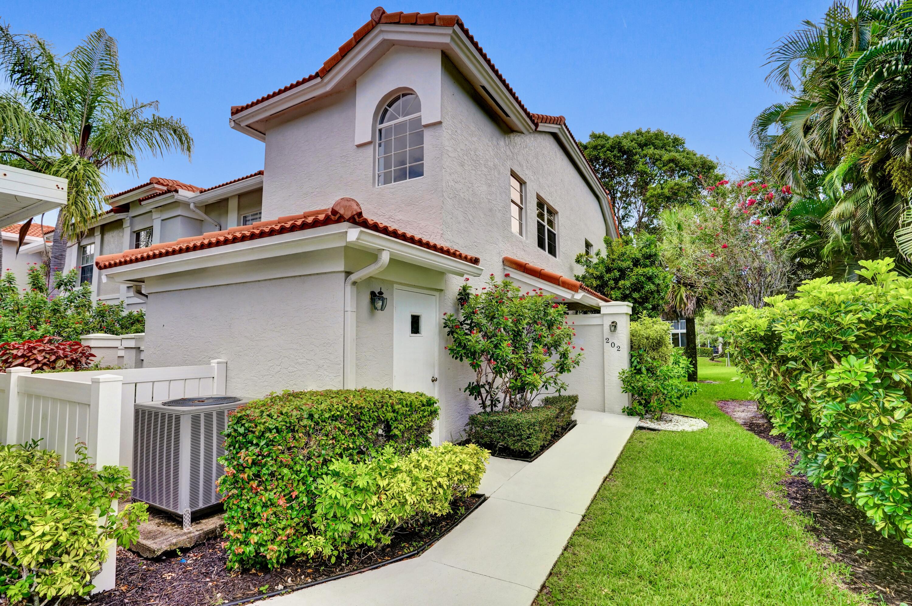 Foto de propiedad en 7669 Springwater Place 202, Boynton Beach, FL 33437 Boynton Beach con MLS# 
