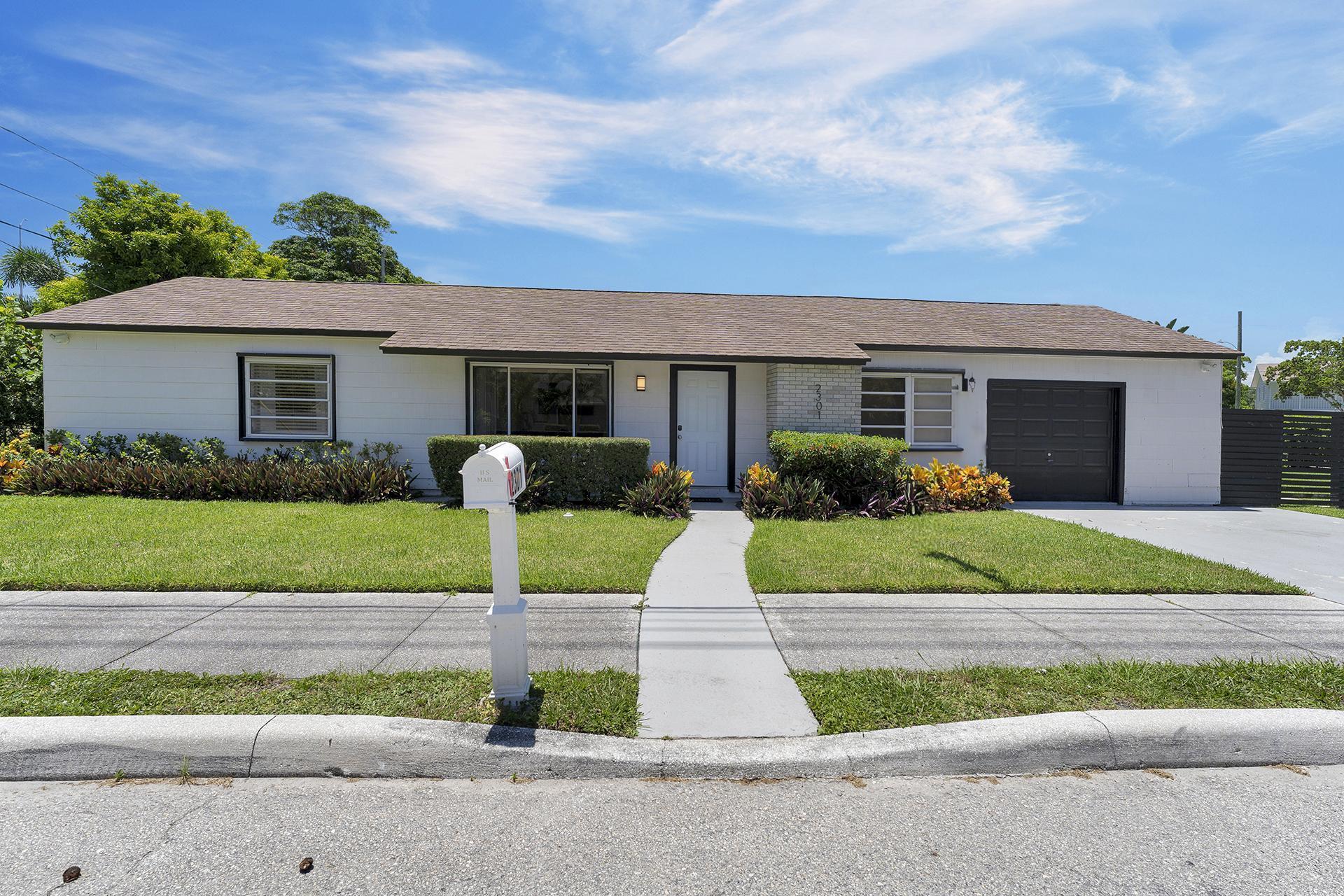 Foto de propiedad en 2301 Ridgeway Avenue, West Palm Beach, FL 33401 West Palm Beach con MLS# 