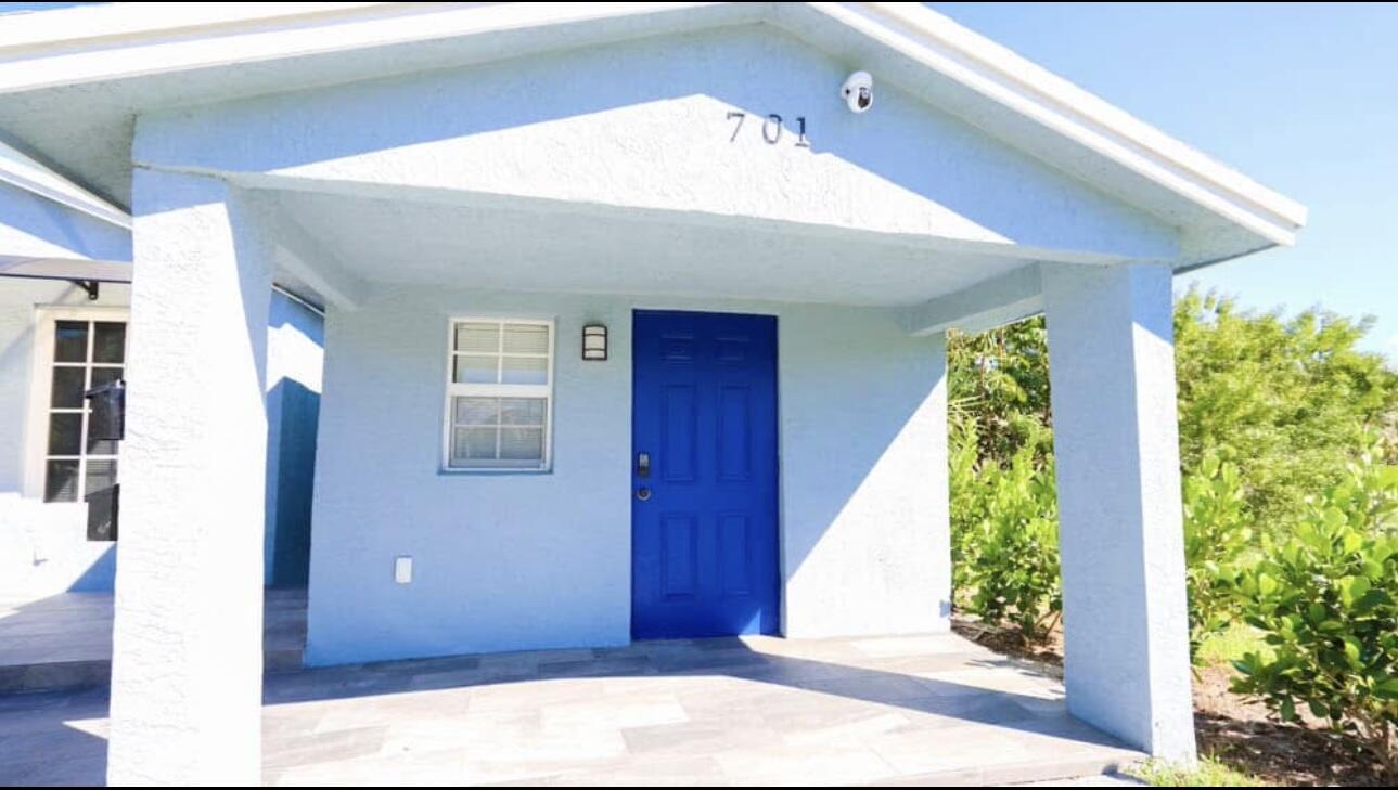 Alquilada 701 SE Bahama Avenue A, Stuart, FL 34994, Stuart, FL 34994