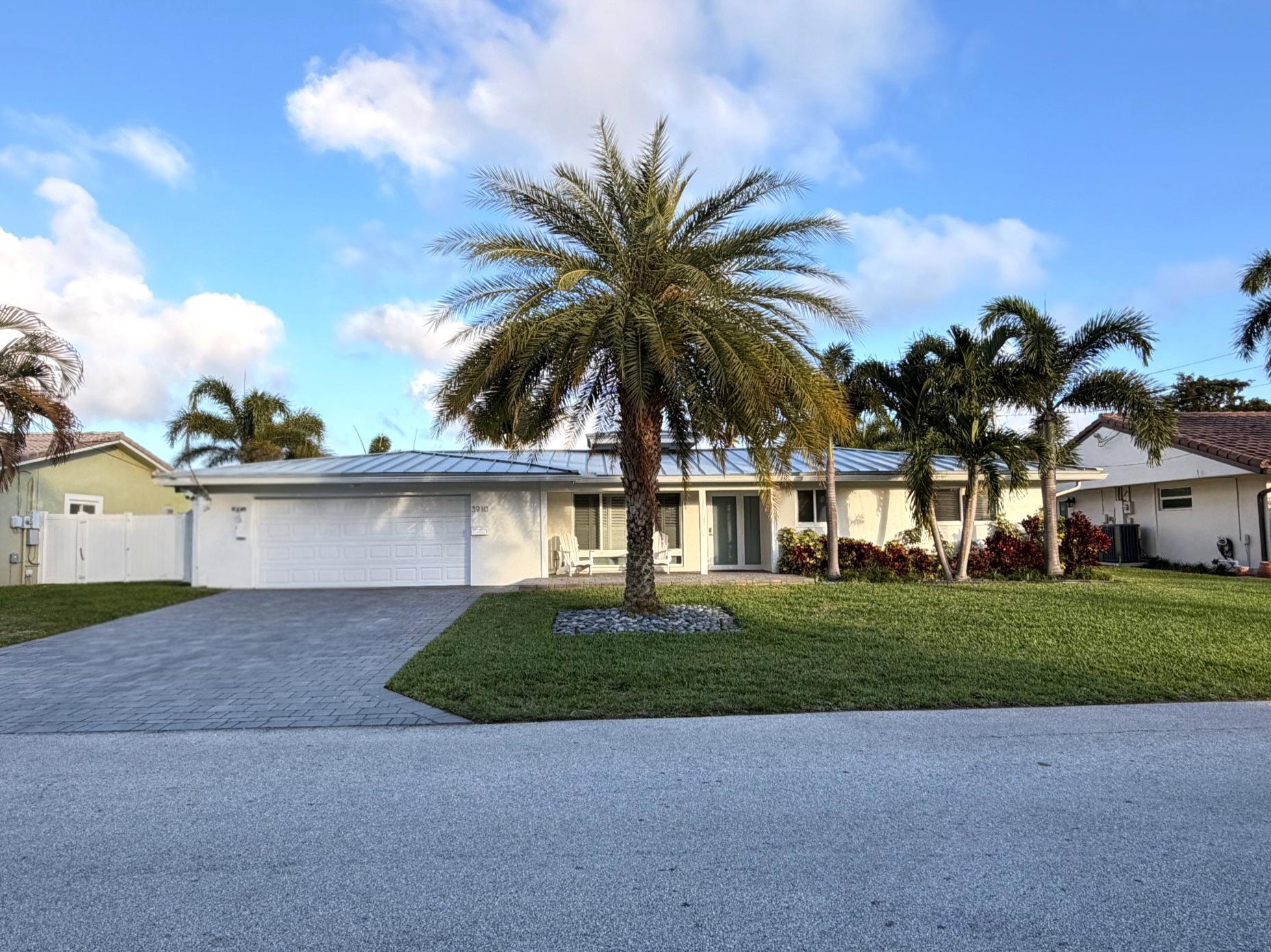 Foto de propiedad en 3910 NE 26th Avenue, Lighthouse Point, FL 33064 Lighthouse Point con MLS# 