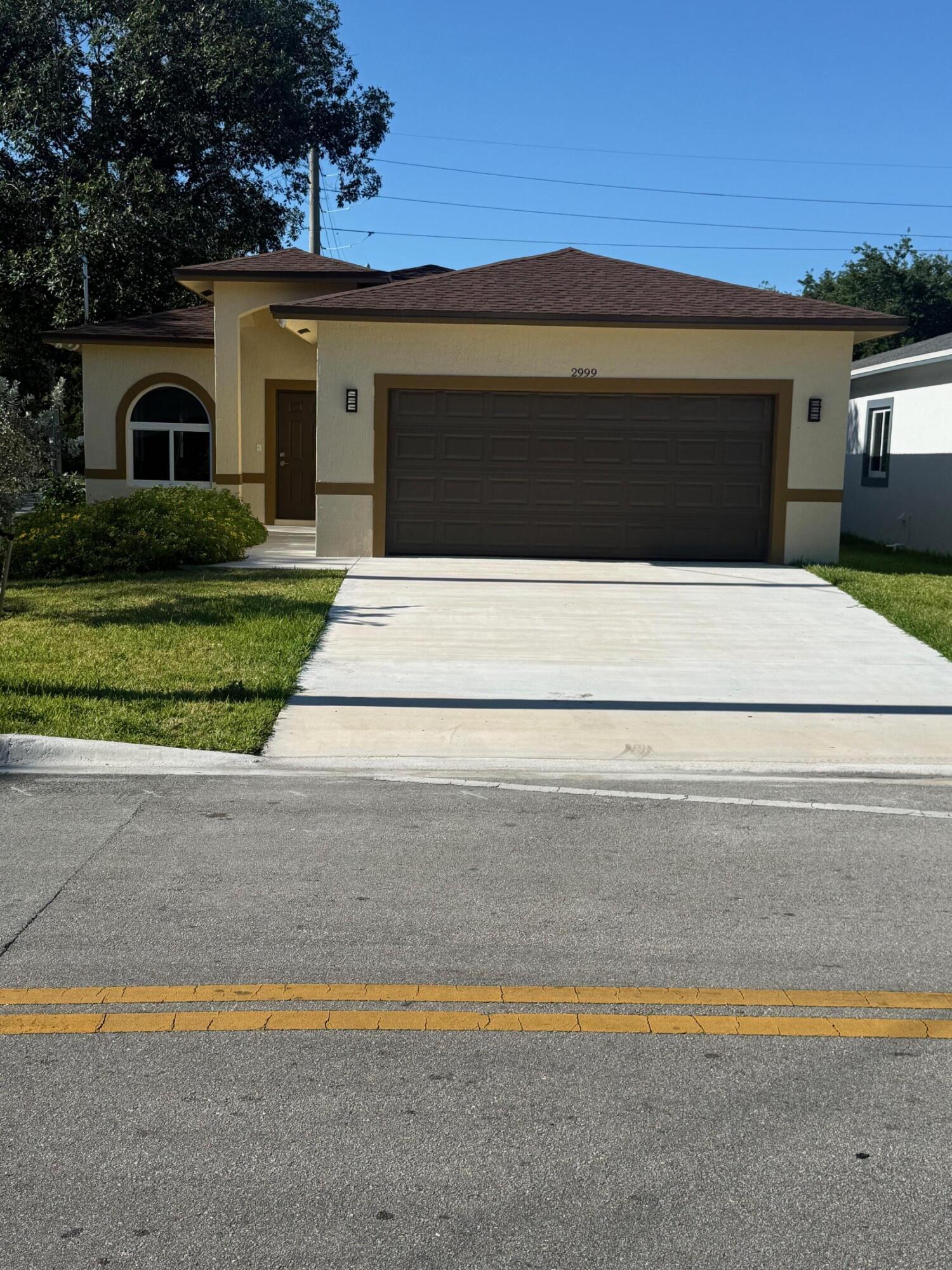 Foto de propiedad en 2999 NW 9th Street, Fort Lauderdale, FL 33311 Fort Lauderdale con MLS# 