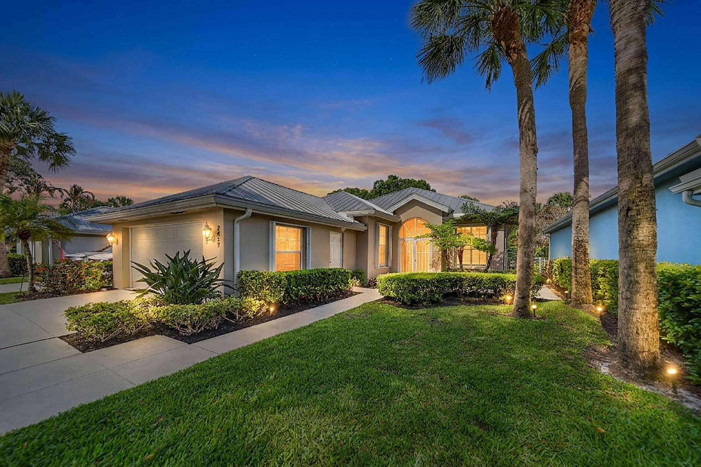 Foto de propiedad en 2857 SW Brighton Way, Palm City, FL 34990 Palm City con MLS# 
