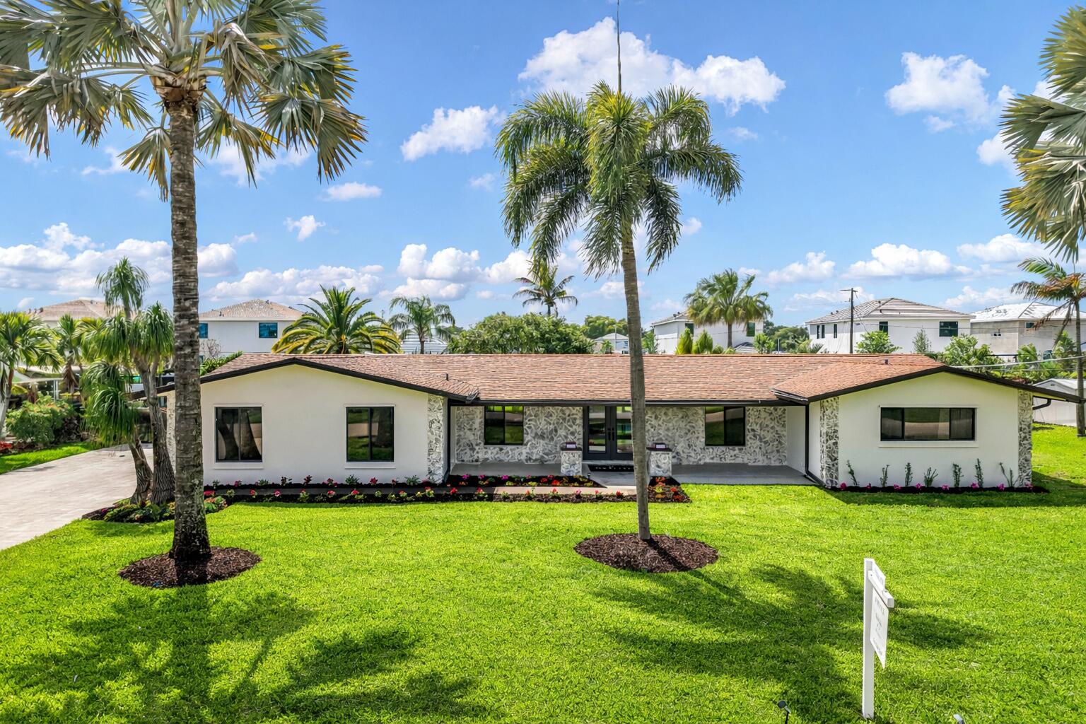 Vendido 4761 SW 72nd Avenue, Davie, FL 33314, Davie, FL 33314
