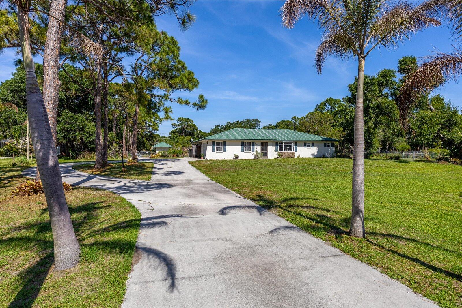 Vendido 6008 Palmetto Drive, Fort Pierce, FL 34982, Fort Pierce, FL 34982