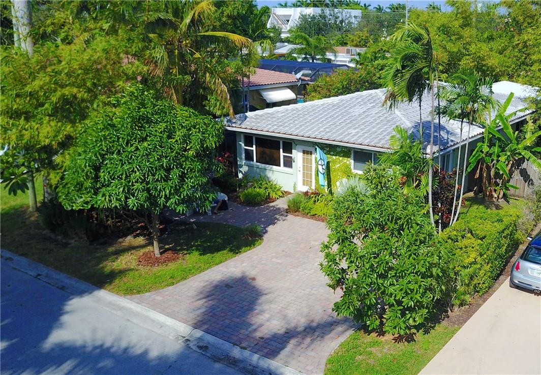 Foto de propiedad en 1031 Lincoln Street, Hollywood, FL 33019 Hollywood con MLS# 