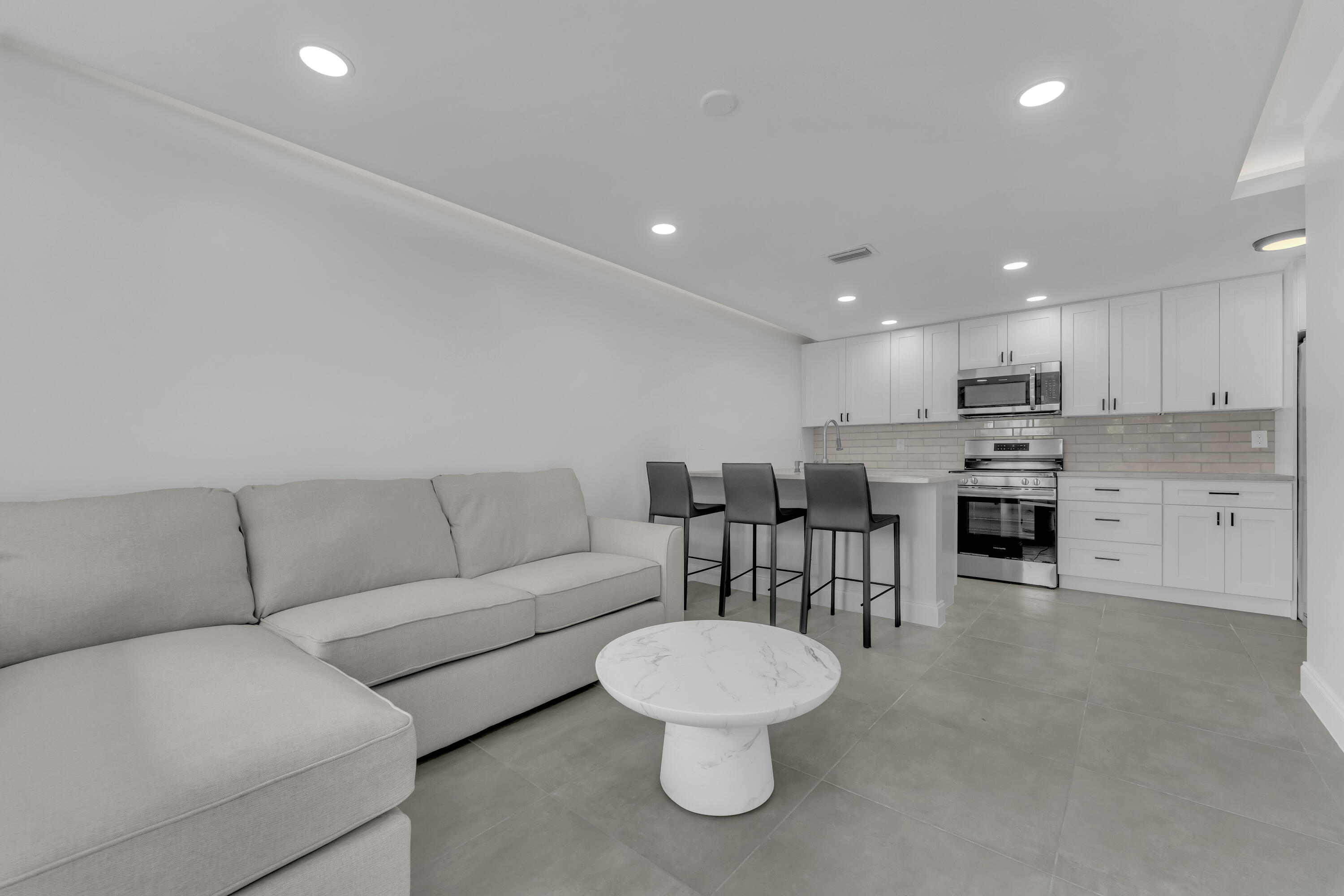 En Renta 381 SE 15th Avenue 1, Deerfield Beach, FL 33441, Deerfield Beach, FL 33441
