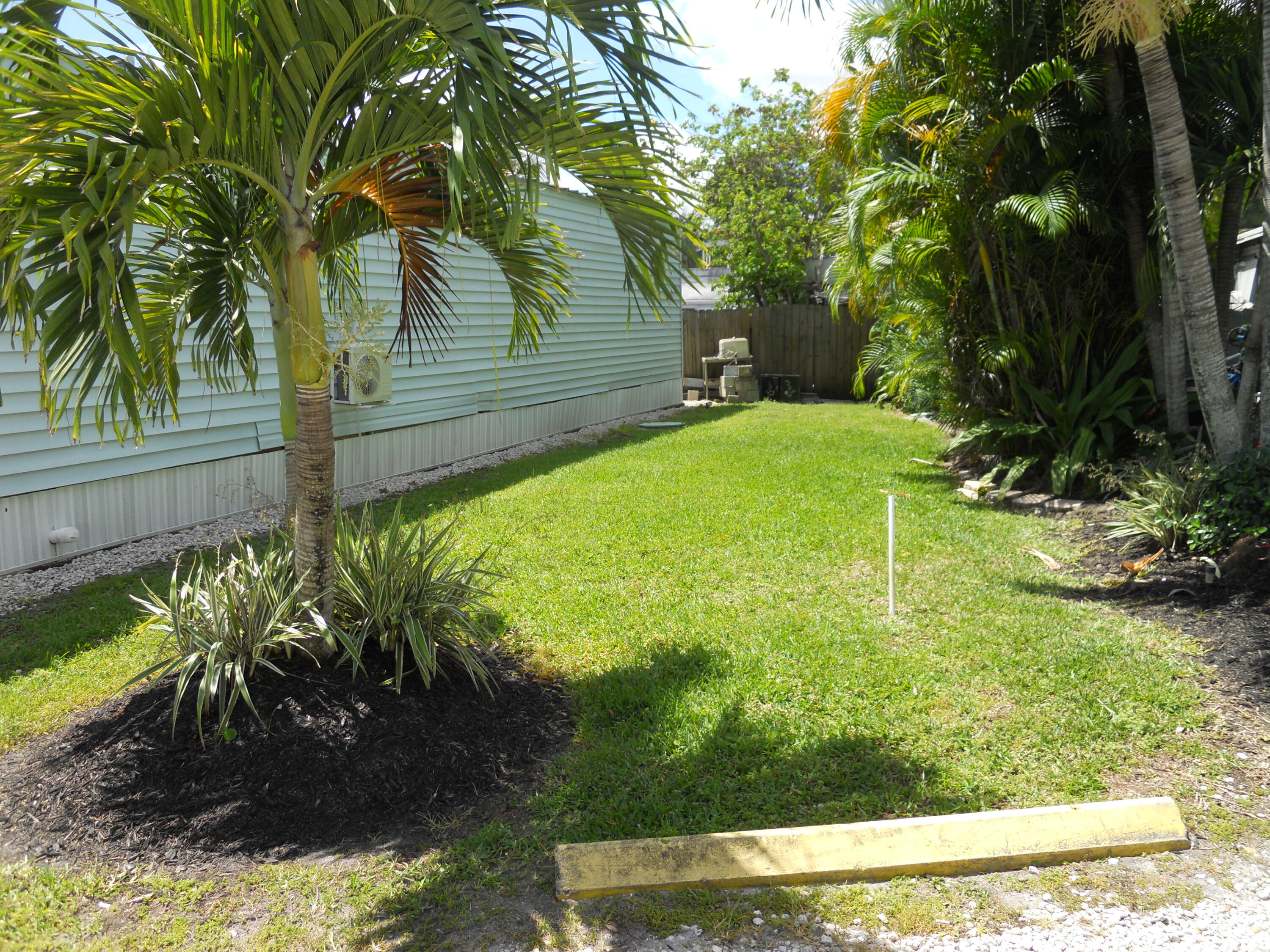 Foto de propiedad en 4633 SW 73rd Avenue 17, Davie, FL 33314 Davie con MLS# 