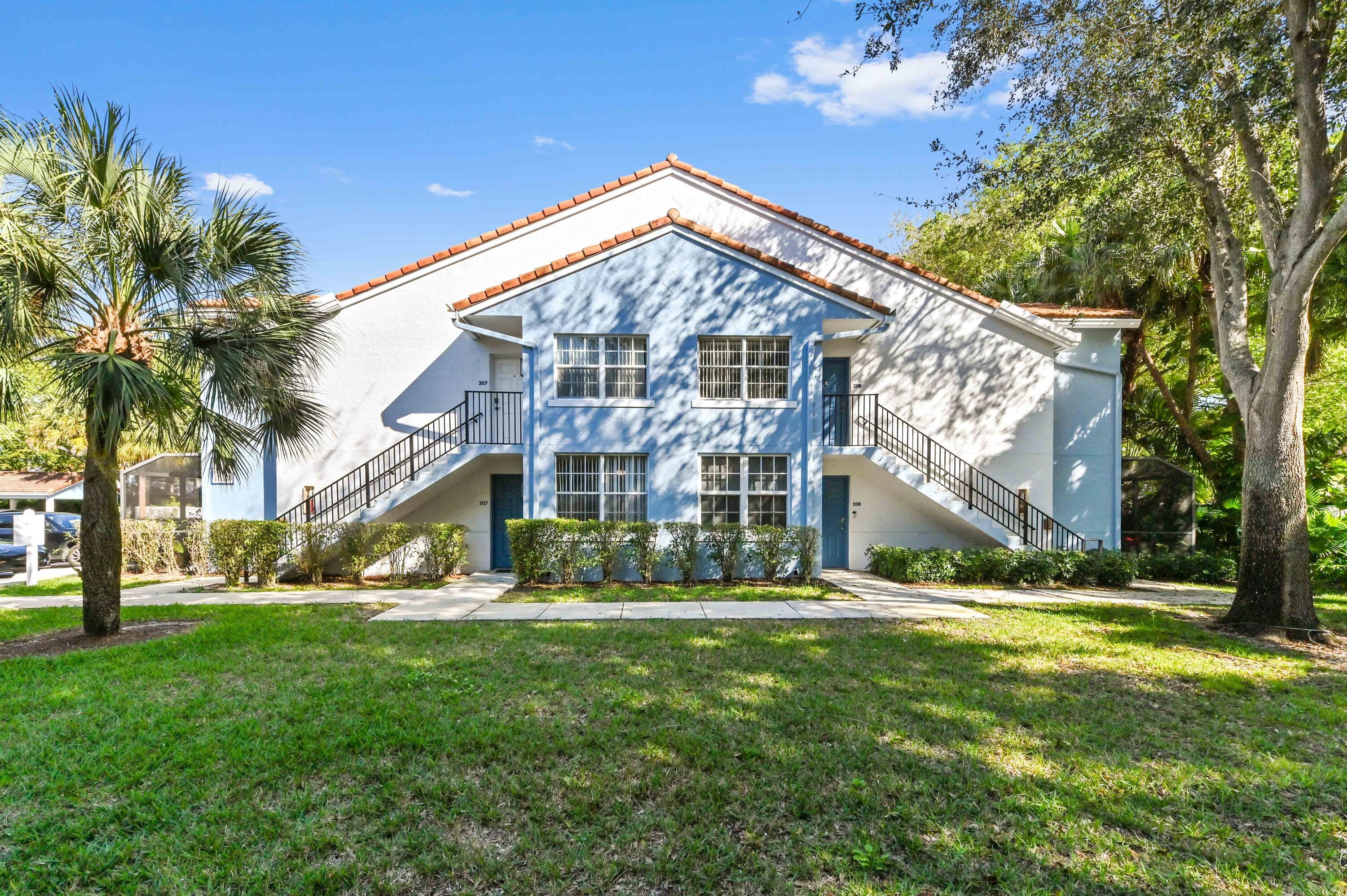 Foto de propiedad en 3237 Clint Moore Road 107, Boca Raton, FL 33496 Boca Raton con MLS# 
