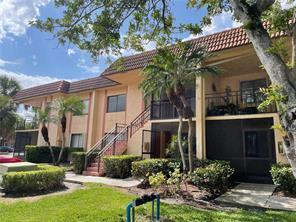 Foto de propiedad en 158 Lakeview Drive 202, Weston, FL 33326 Weston con MLS# 