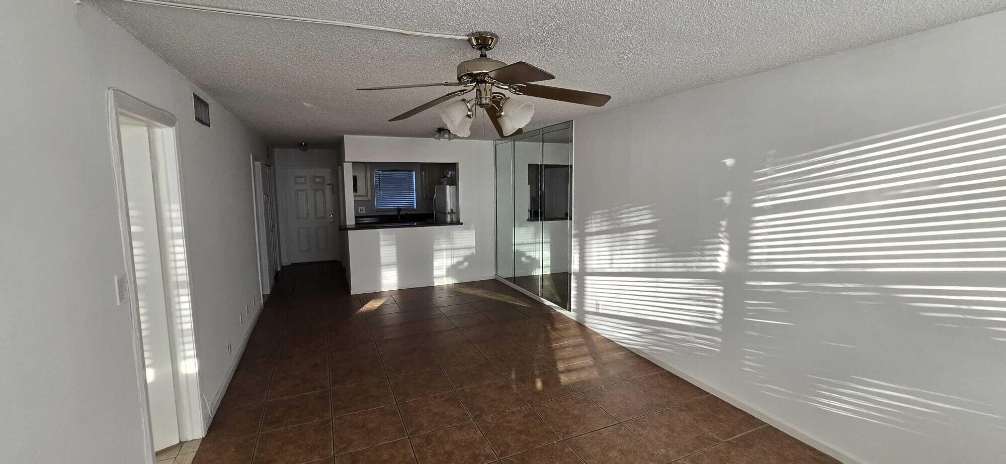 Foto de propiedad en 9949 Sandalfoot Boulevard 531, Boca Raton, FL 33428 Boca Raton con MLS# 
