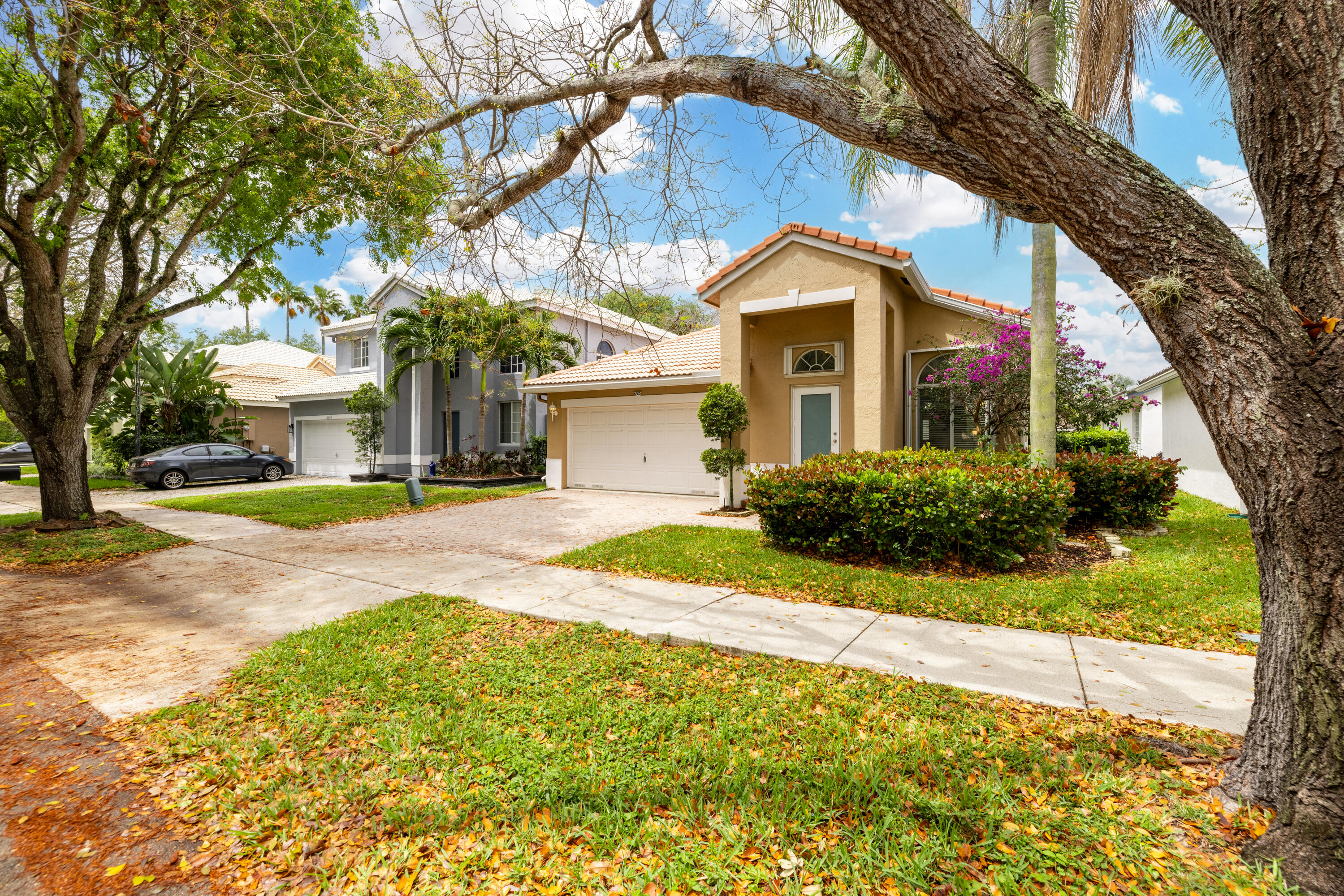 Foto de propiedad en 6513 Sandpiper Drive, Coconut Creek, FL 33073 Coconut Creek con MLS# 
