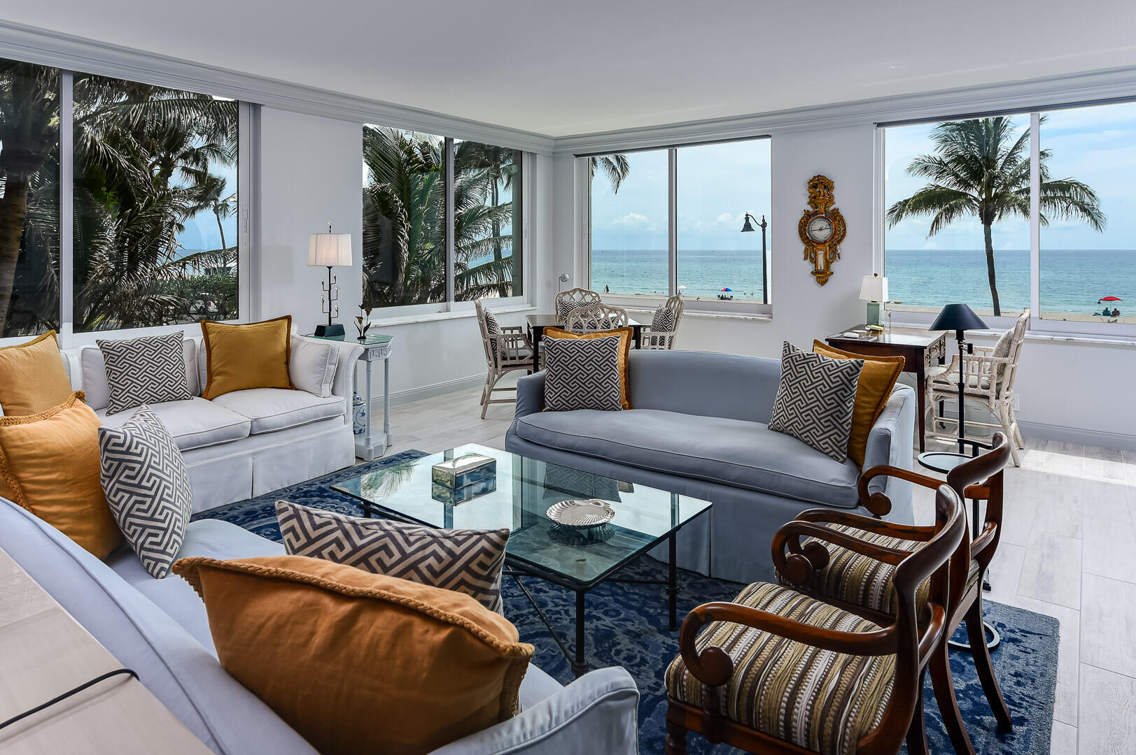 Foto de propiedad en 340 S Ocean Boulevard 2b, Palm Beach, FL 33480 Palm Beach con MLS# 