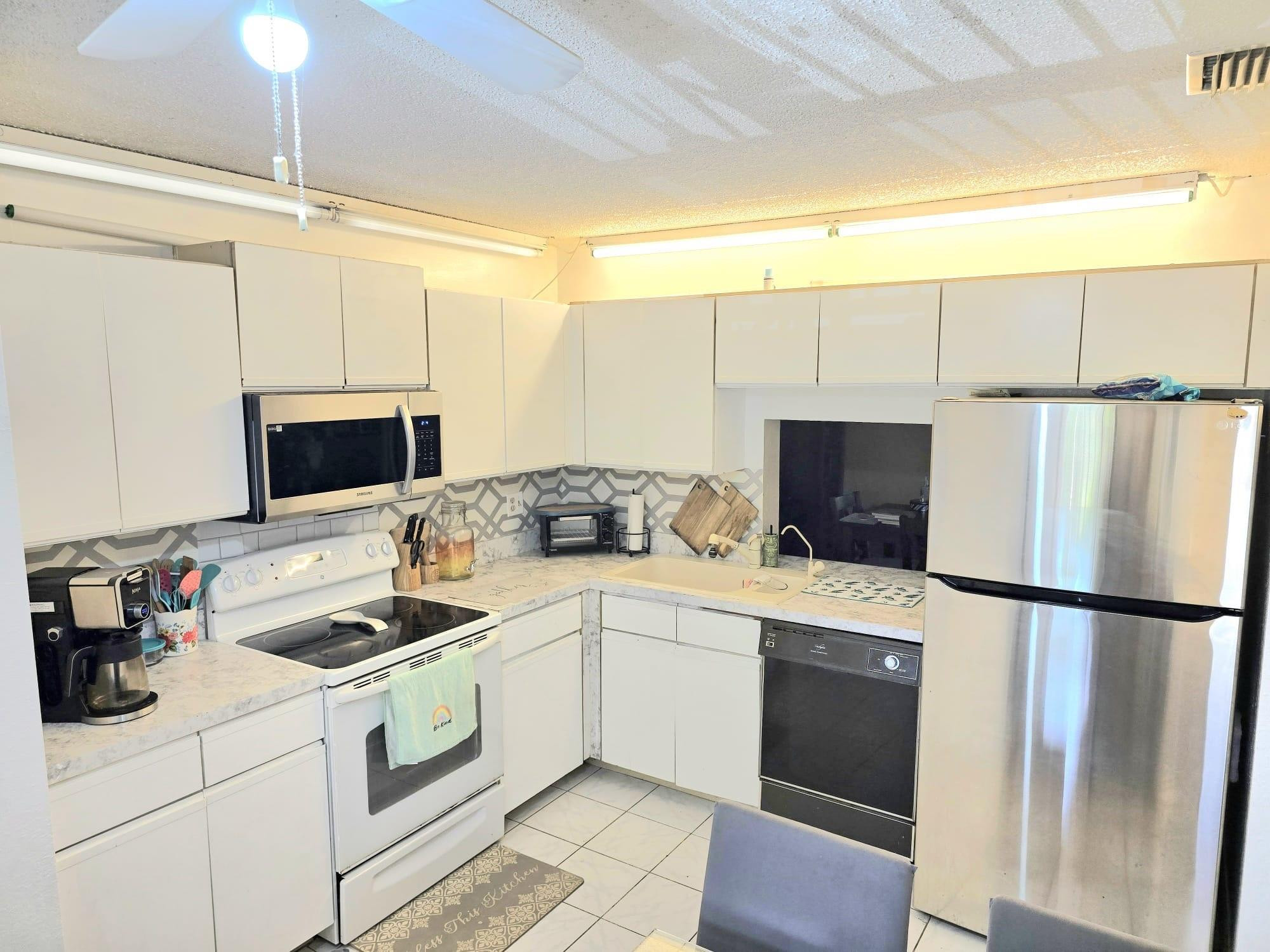Foto de propiedad en 4047 NW 22nd Street 210b, Coconut Creek, FL 33066 Coconut Creek con MLS# 
