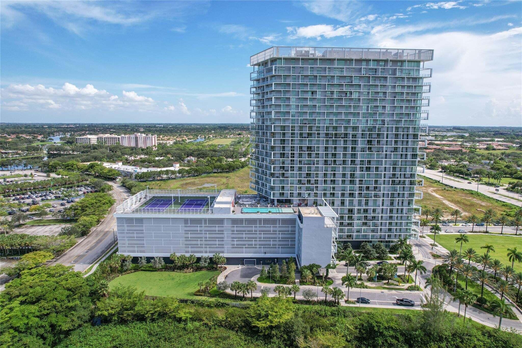 Foto de propiedad en 2000 Metropica Way 1509, Sunrise, FL 33323 Sunrise con MLS# 
