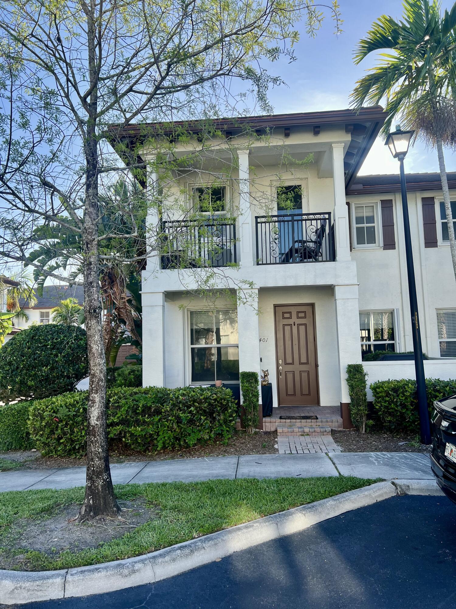 Foto de propiedad en 4501 Mimosa Terrace 1401, Coconut Creek, FL 33073 Coconut Creek con MLS# 