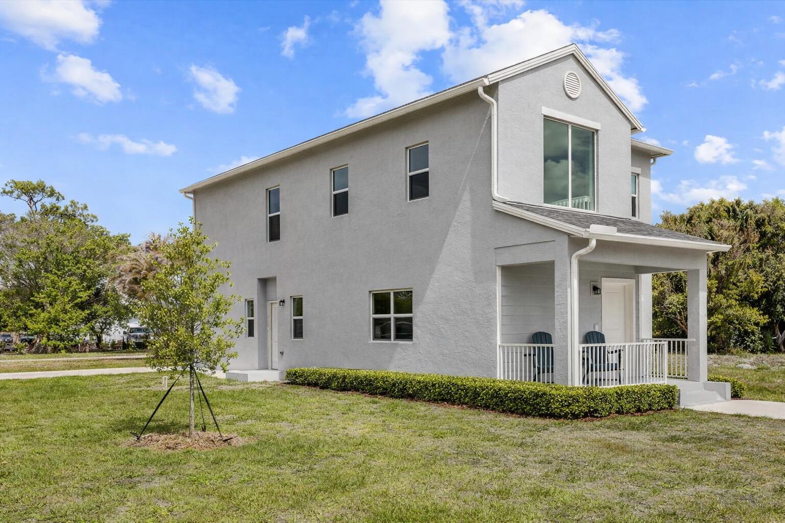 Foto de propiedad en 2575 SE Bonita Street, Stuart, FL 34997 Stuart con MLS# 