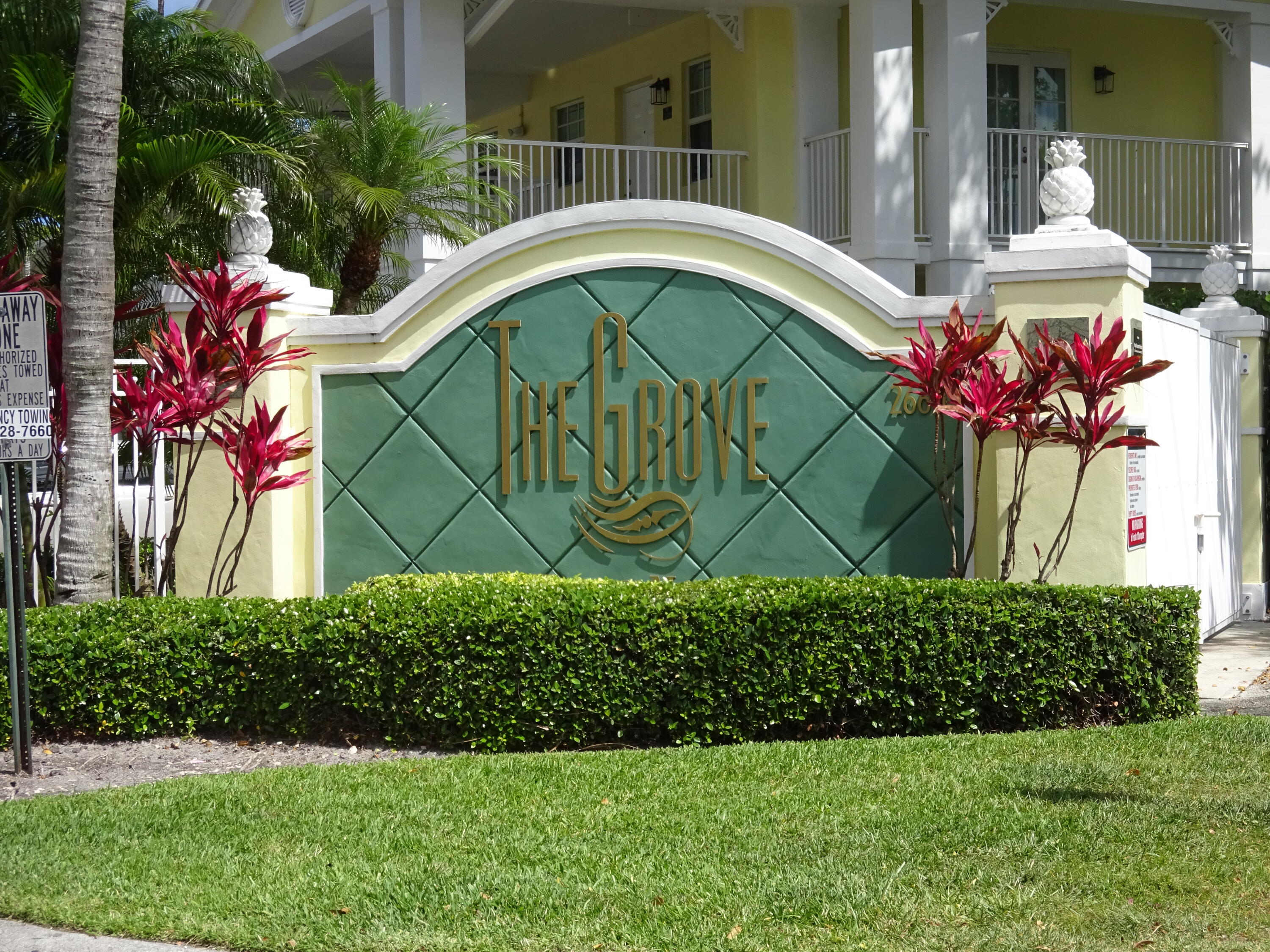 Foto de propiedad en 2660 NE 8th Avenue 208, Wilton Manors, FL 33334 Wilton Manors con MLS# 
