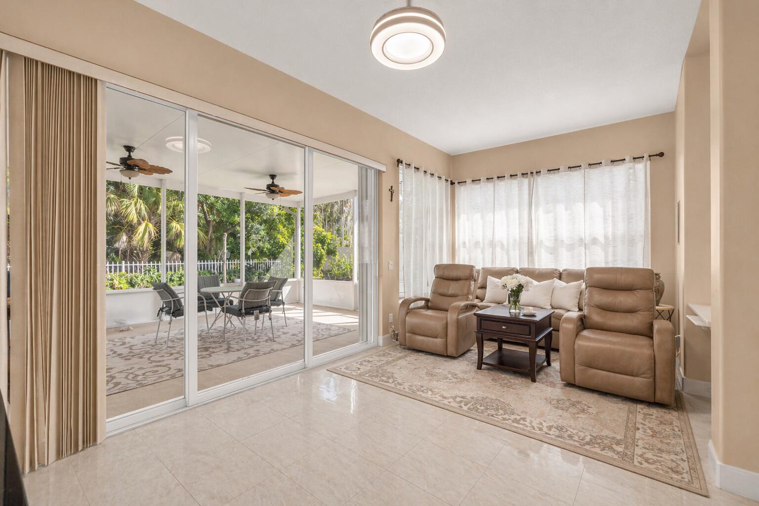 Foto de propiedad en 5287 SE Sweetbrier Terrace, Hobe Sound, FL 33455 Hobe Sound con MLS# 