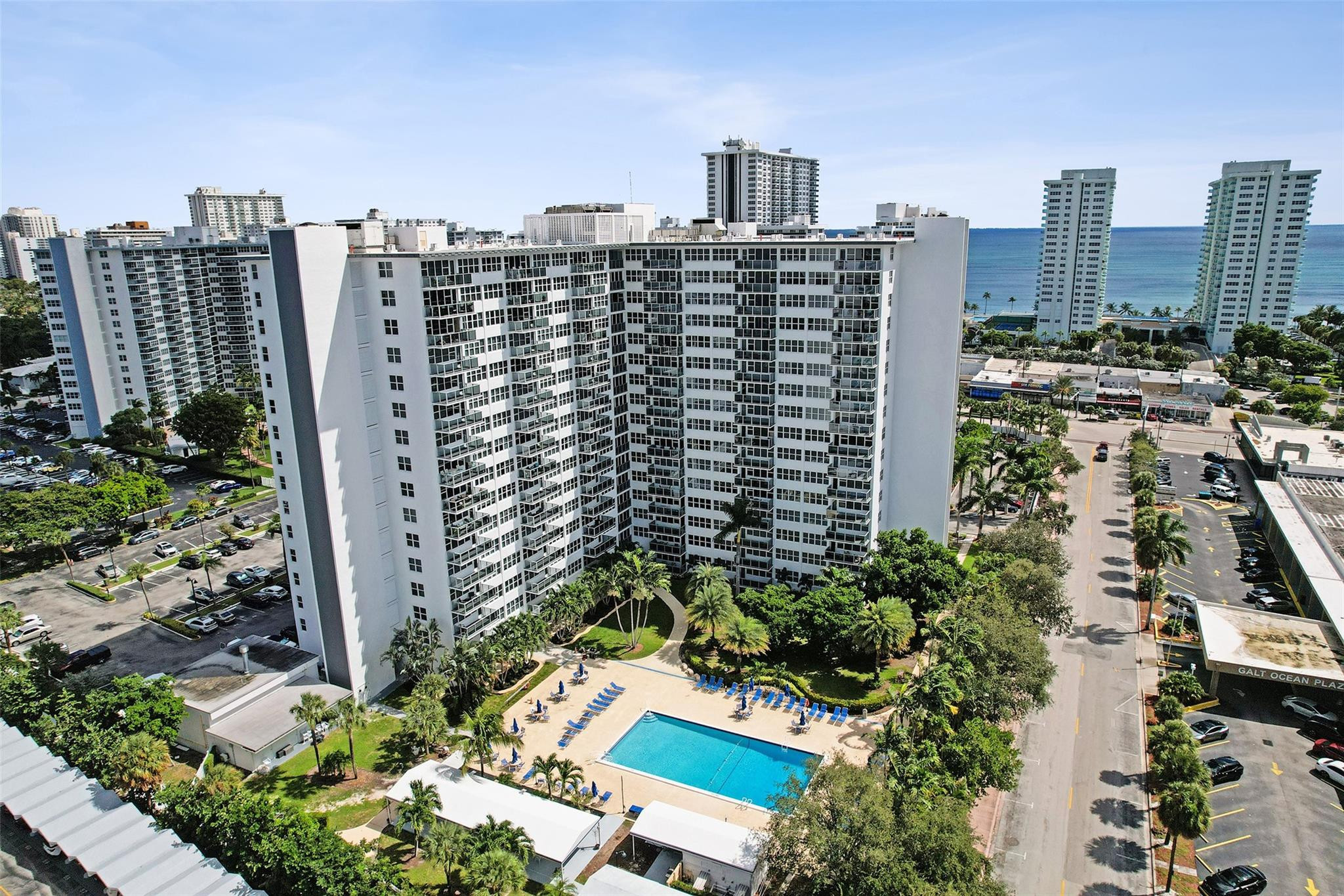 Foto de propiedad en 3333 NE 34th Street 1006, Fort Lauderdale, FL 33308 Fort Lauderdale con MLS# 