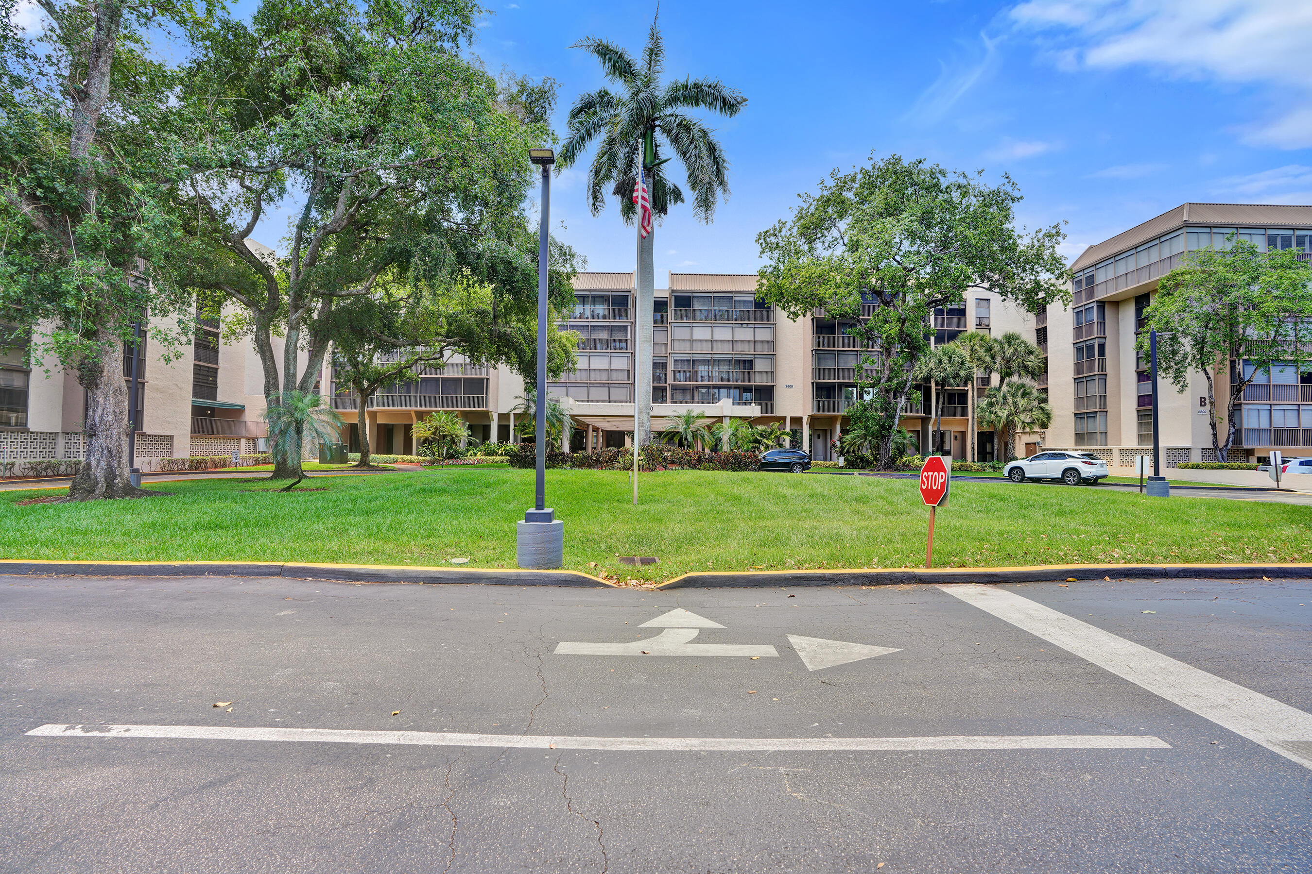Foto de propiedad en 2800 N 46th Avenue A302, Hollywood, FL 33021 Hollywood con MLS# 
