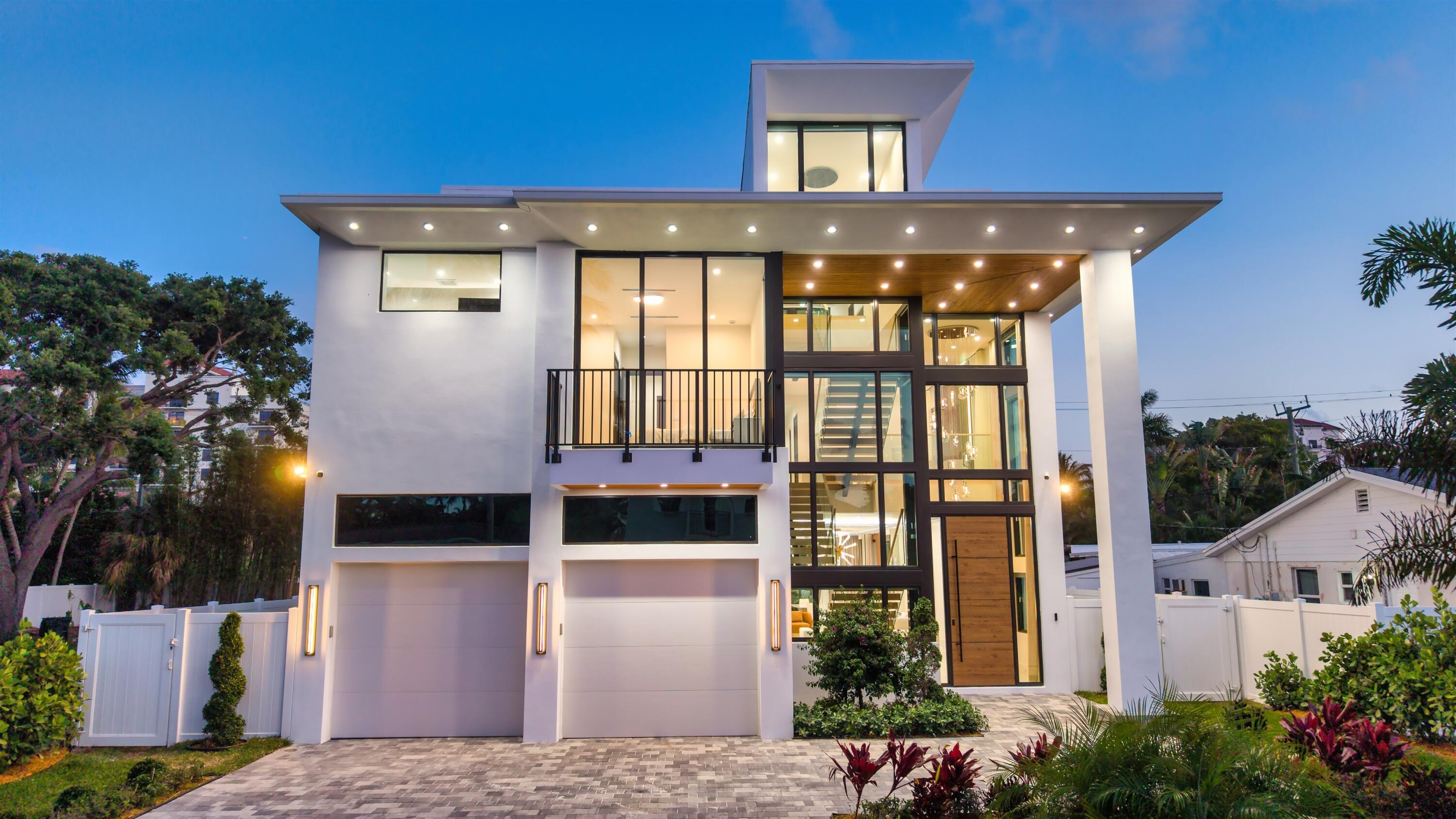 Foto de propiedad en 310 NE 2nd Street, Boca Raton, FL 33432 Boca Raton con MLS# 