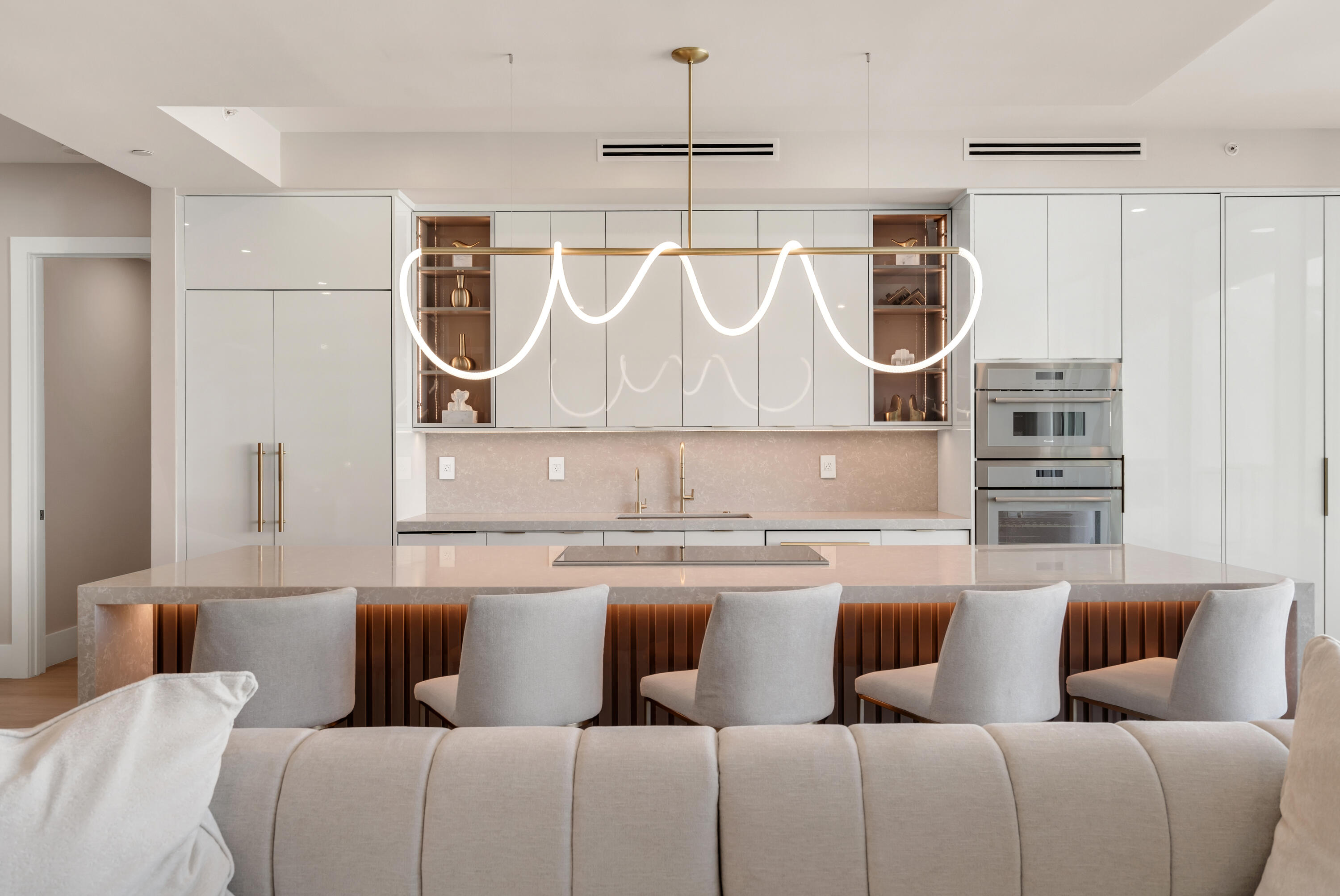 Foto de propiedad en 500 SE Mizner Boulevard A902, Boca Raton, FL 33432 Boca Raton con MLS# 