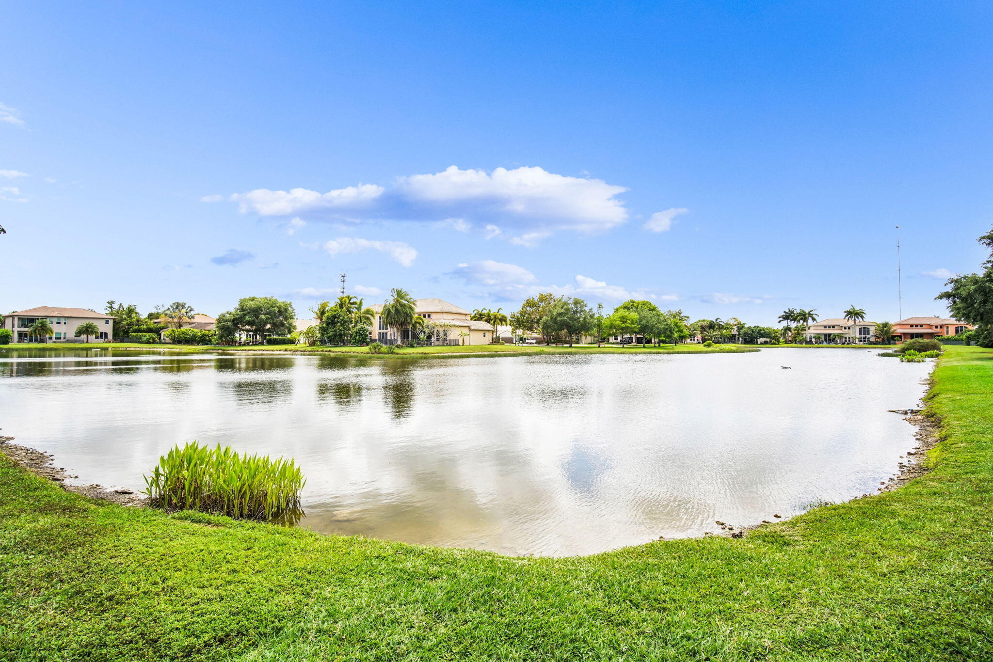 Foto de propiedad en 9192 Pineville Drive, Lake Worth, FL 33467 Lake Worth con MLS# 