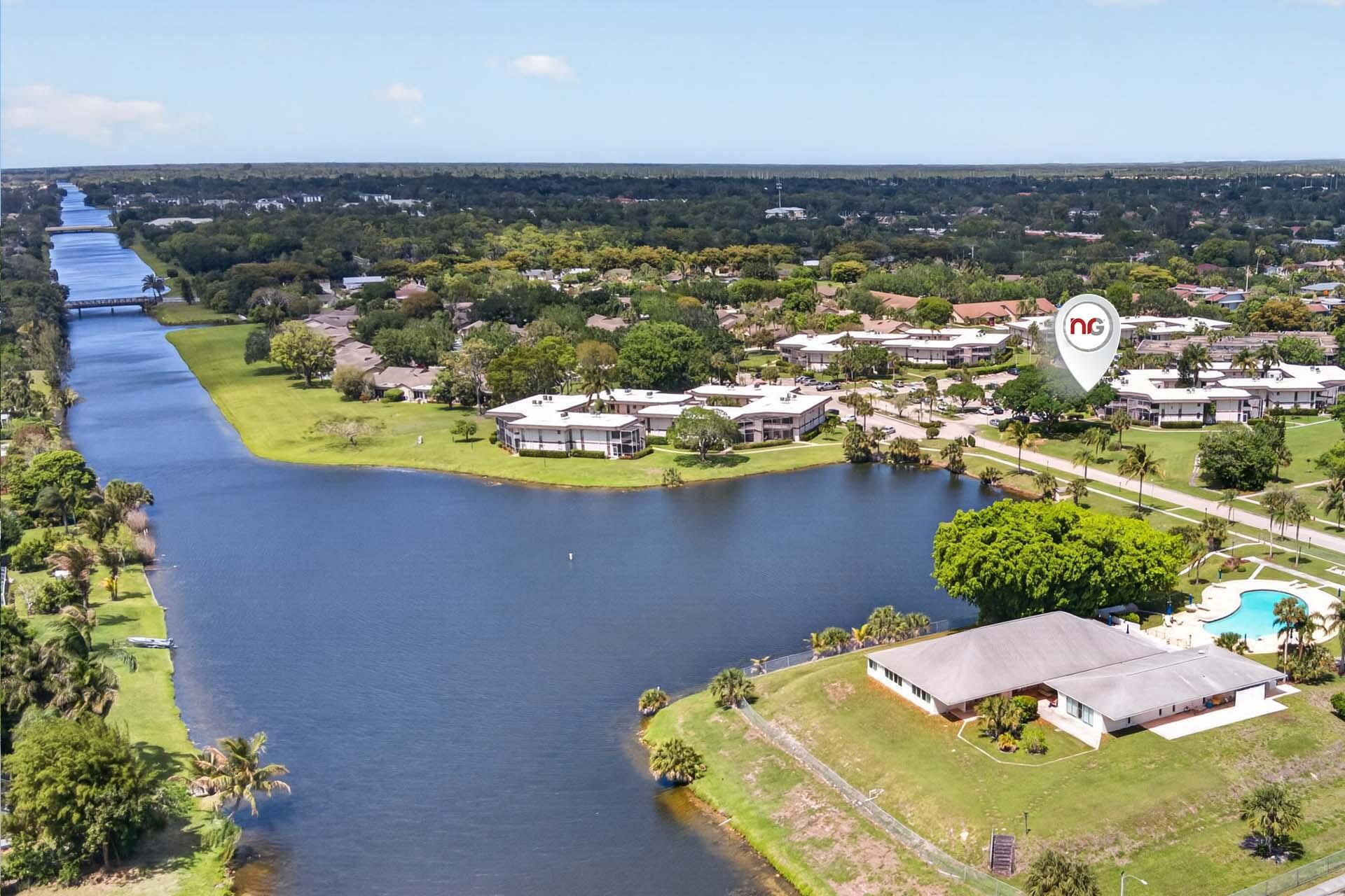 Foto de propiedad en 3 Greenway Vlg N 210, Royal Palm Beach, FL 33411 Royal Palm Beach con MLS# 