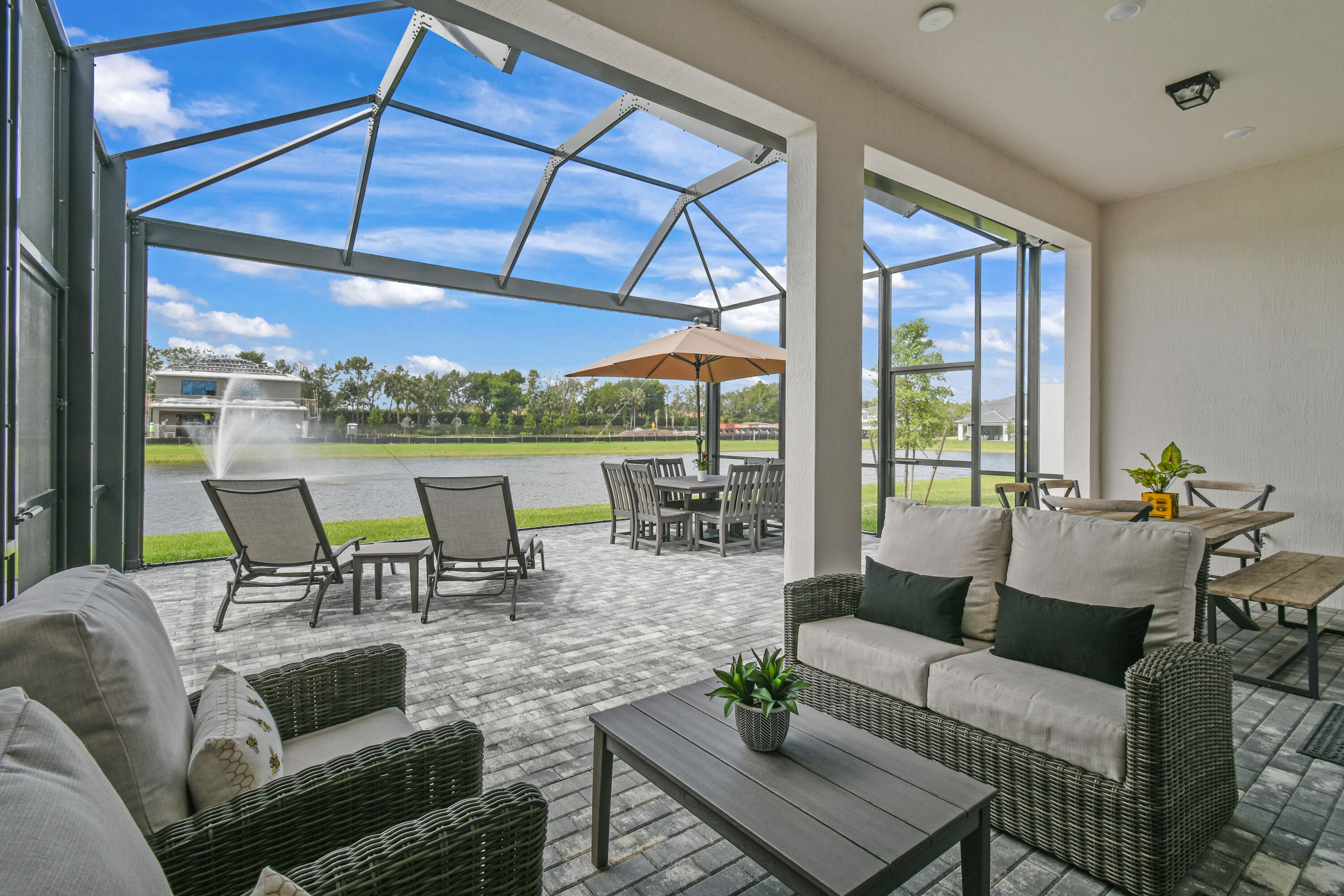 Foto de propiedad en 9358 Cape Honey Bee Lane, Lake Worth, FL 33467 Lake Worth con MLS# 