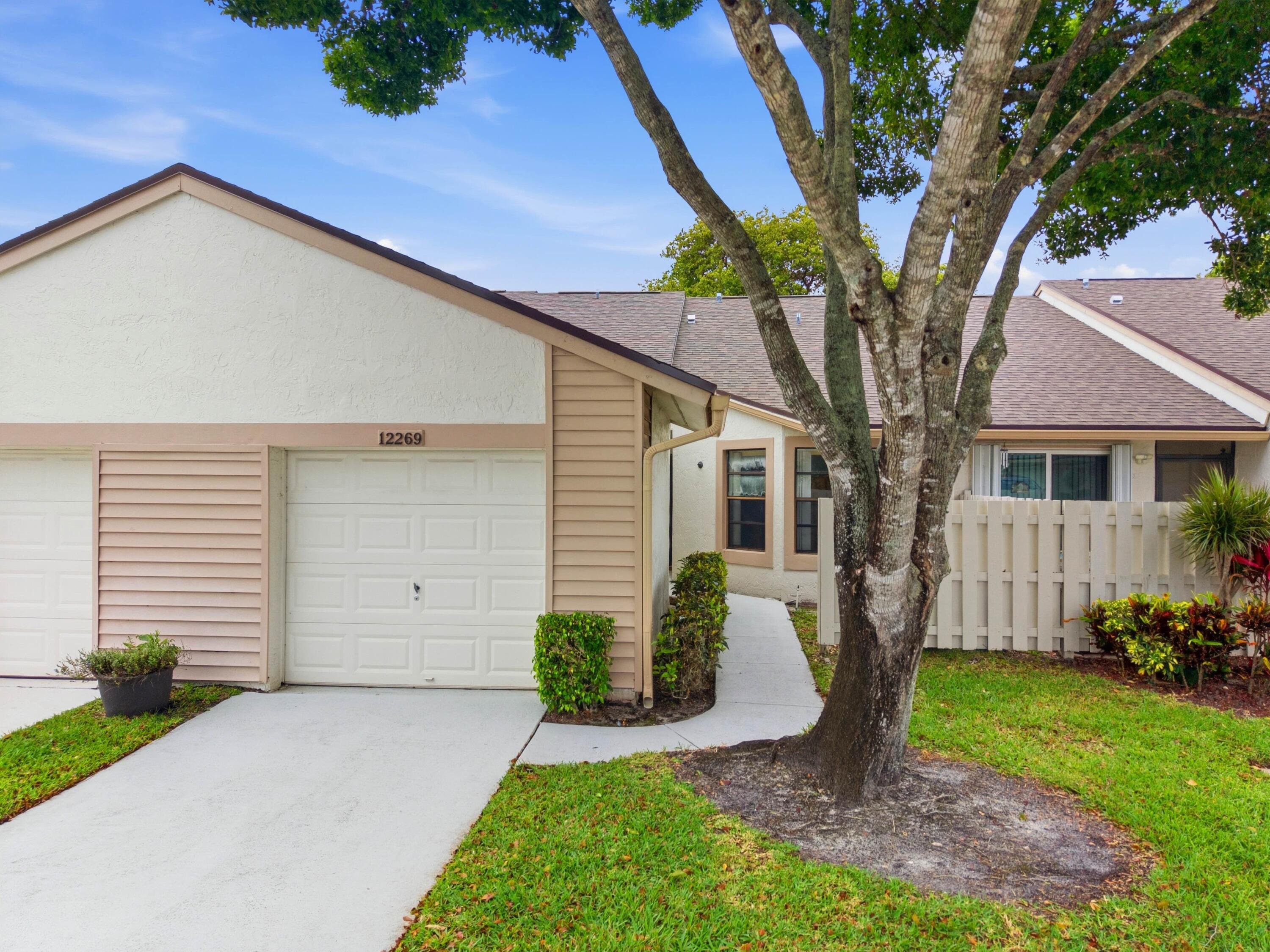 Vendido 12269 Country Greens Boulevard, Boynton Beach, FL 33437, Boynton Beach, FL 33437