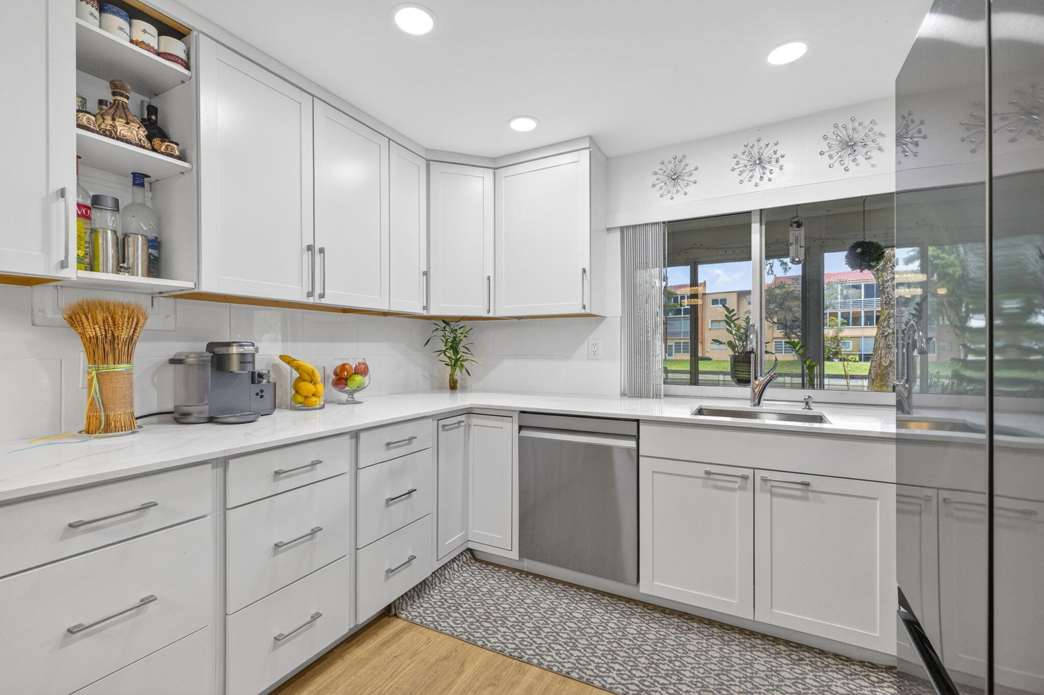 Foto de propiedad en 9081 Lime Bay Boulevard 115, Tamarac, FL 33321 Tamarac con MLS# 