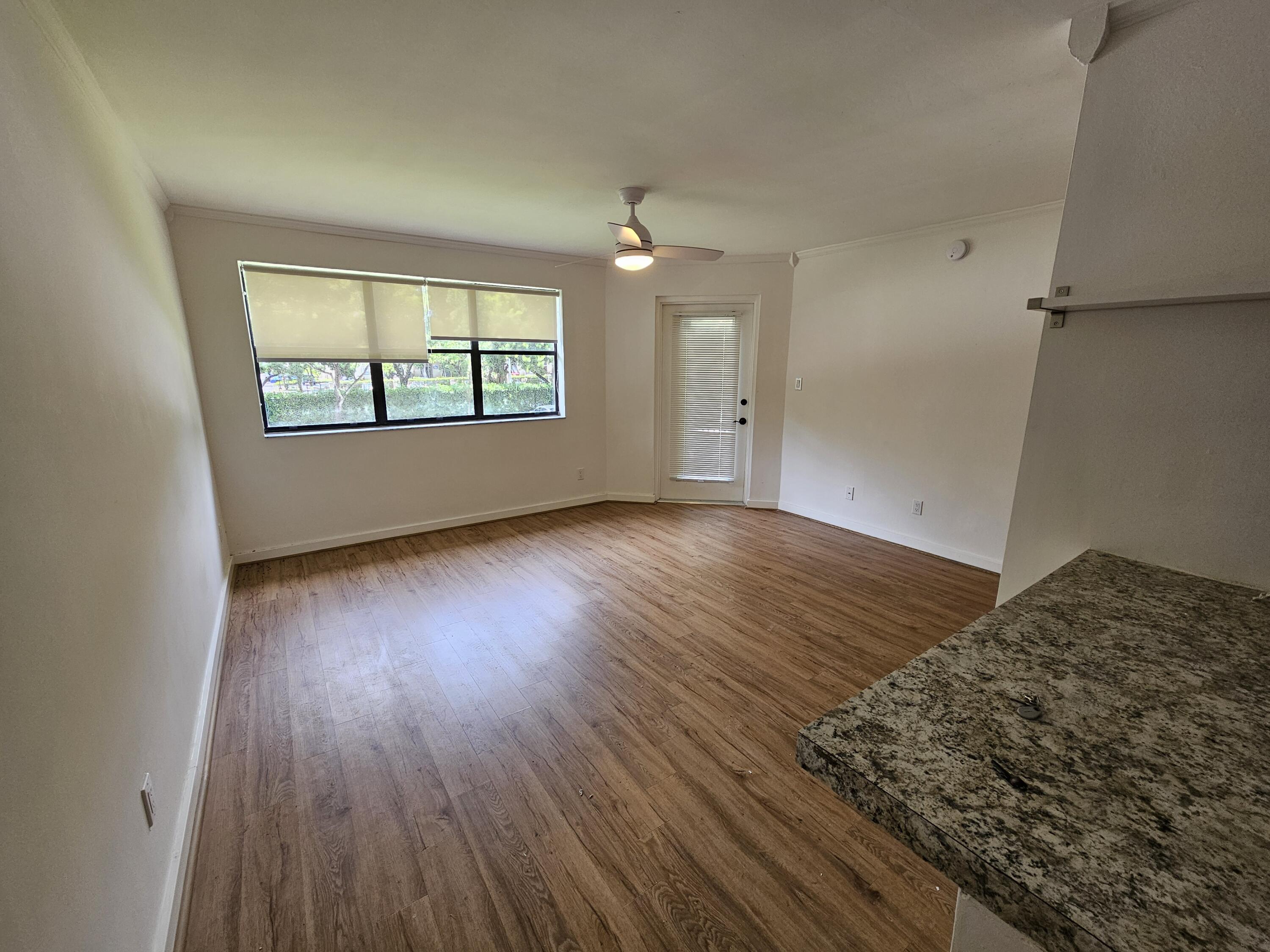 Foto de propiedad en 630 S Park Road 21-3, Hollywood, FL 33021 Hollywood con MLS# 