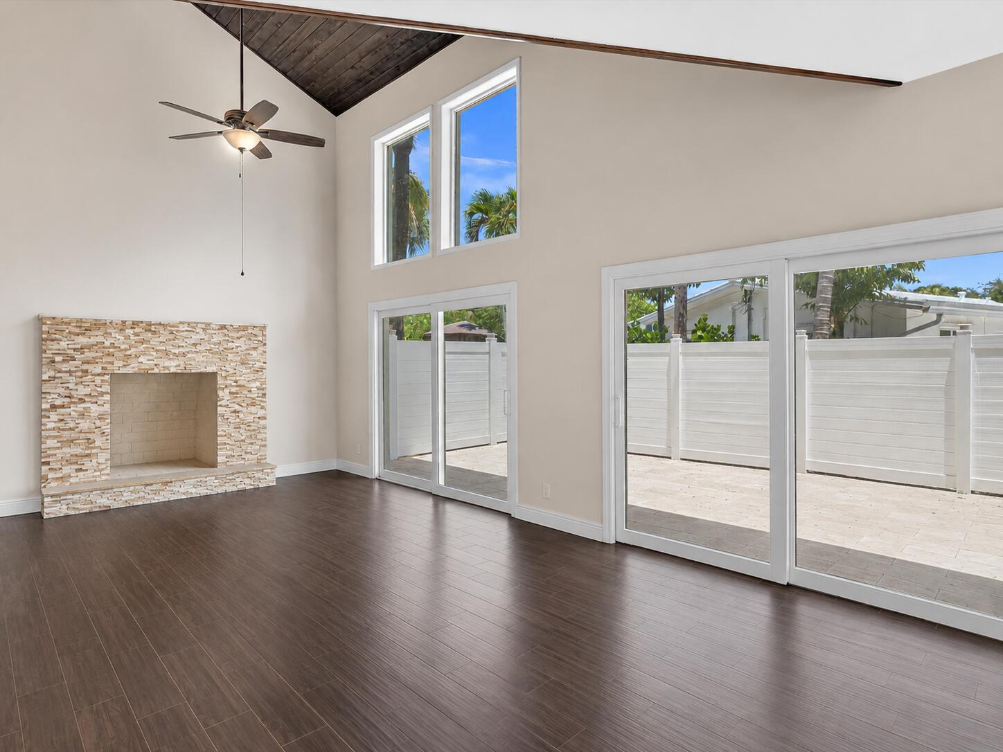 Foto de propiedad en 3432 NE 16th Avenue, Oakland Park, FL 33334 Oakland Park con MLS# 