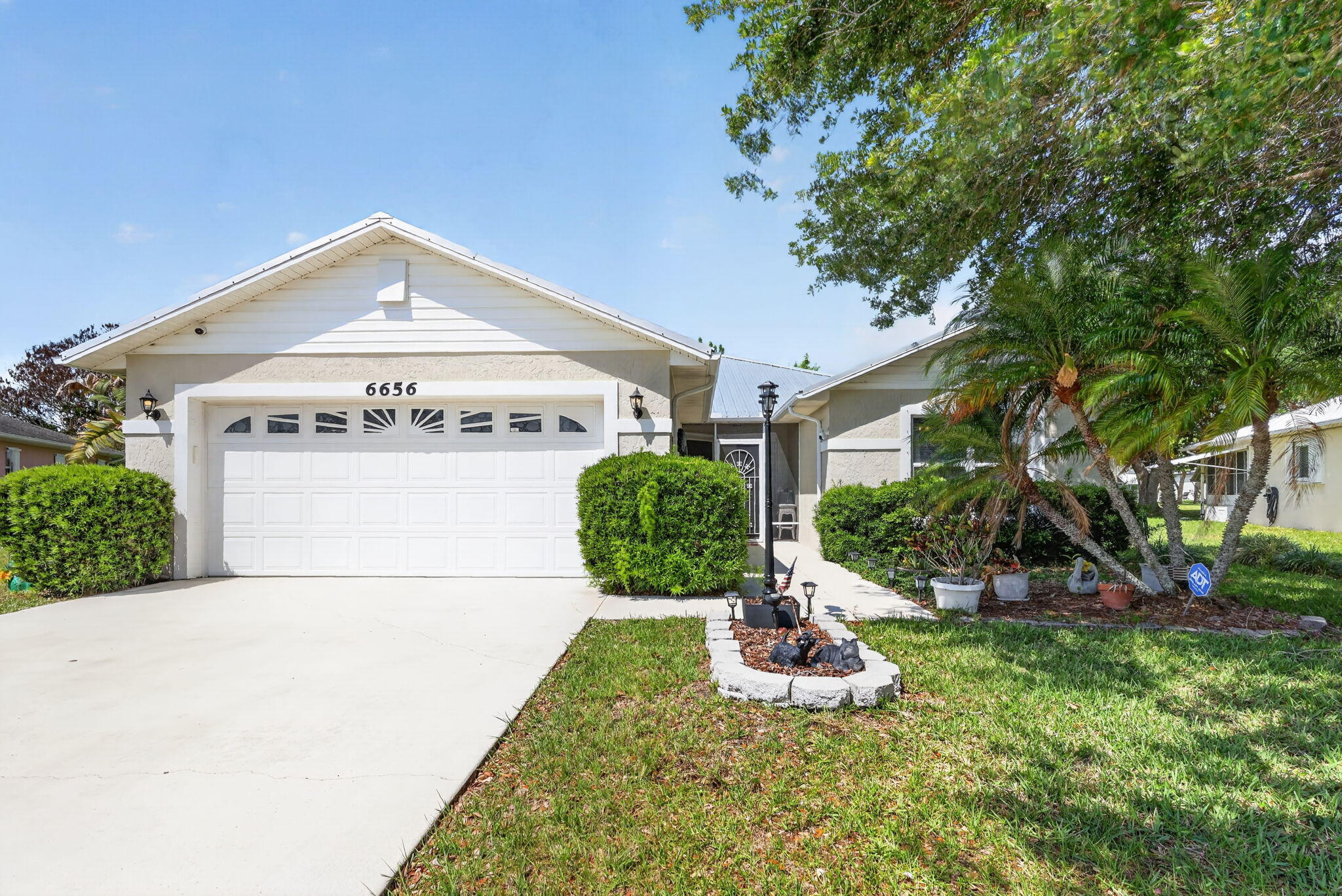 Foto de propiedad en 6656 Picante Circle, Fort Pierce, FL 34951 Fort Pierce con MLS# 