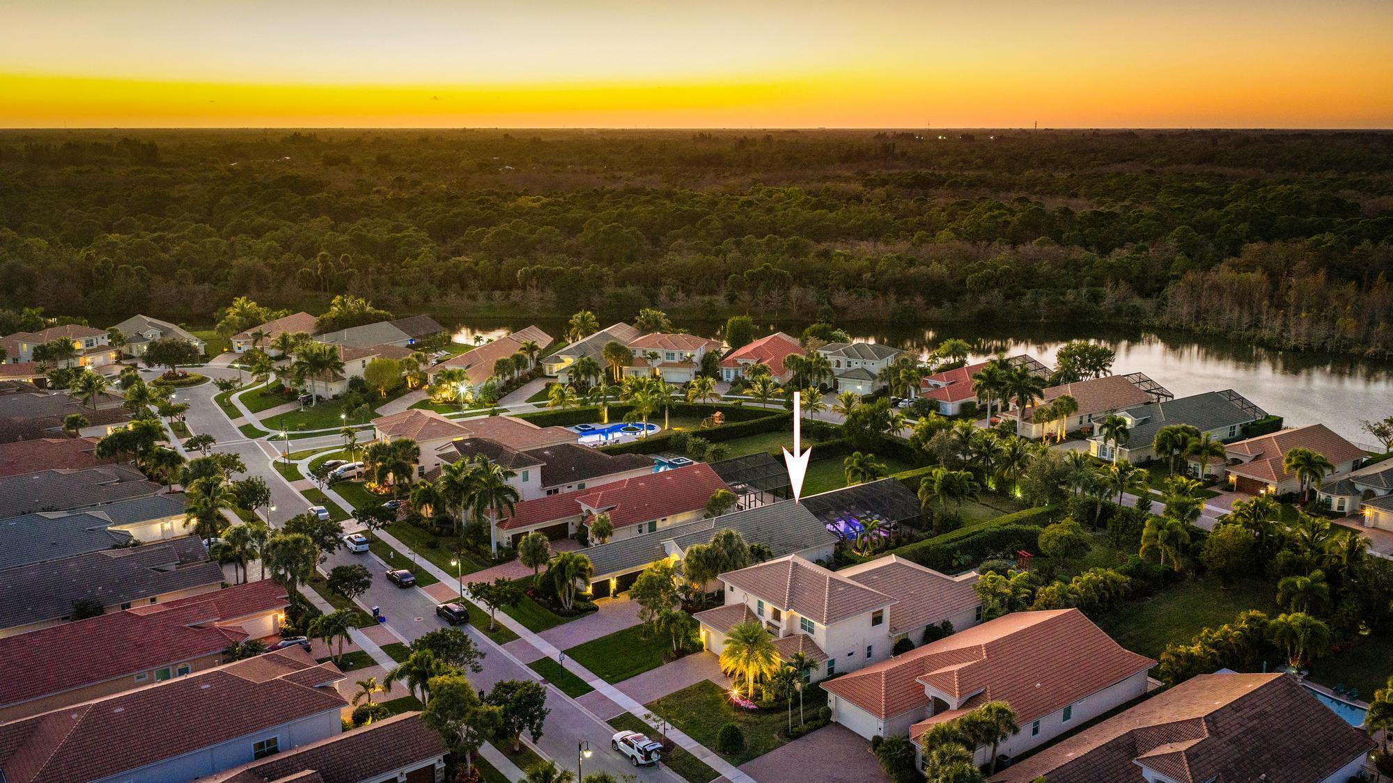 Foto de propiedad en 279 Carina Drive, Jupiter, FL 33478 Jupiter con MLS# 