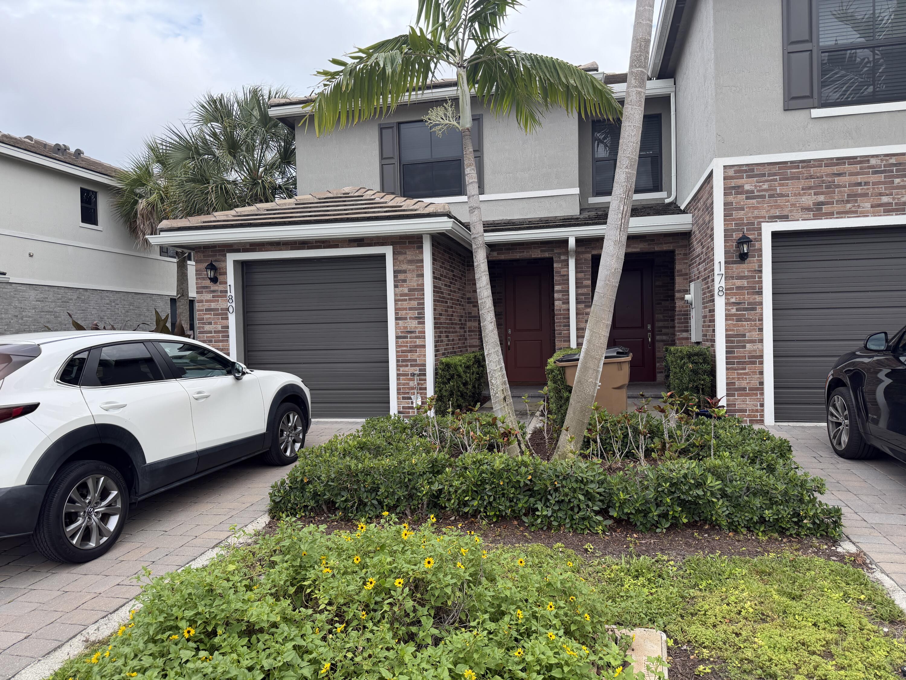 Foto de propiedad en 178 SE 5th Court SE, Deerfield Beach, FL 33441 Deerfield Beach con MLS# 