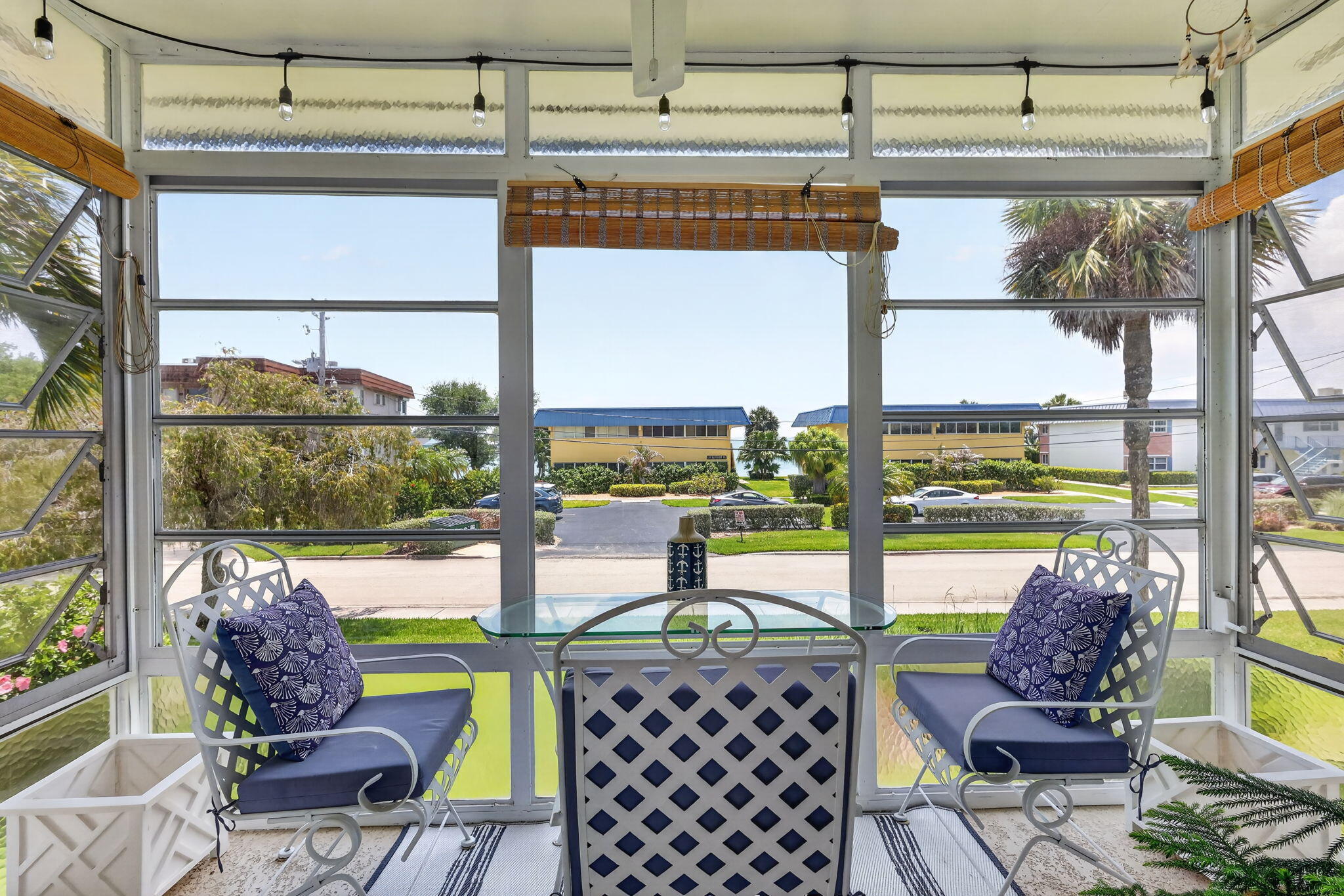 Foto de propiedad en 1176 Bayshore Drive 205, Fort Pierce, FL 34949 Fort Pierce con MLS# 