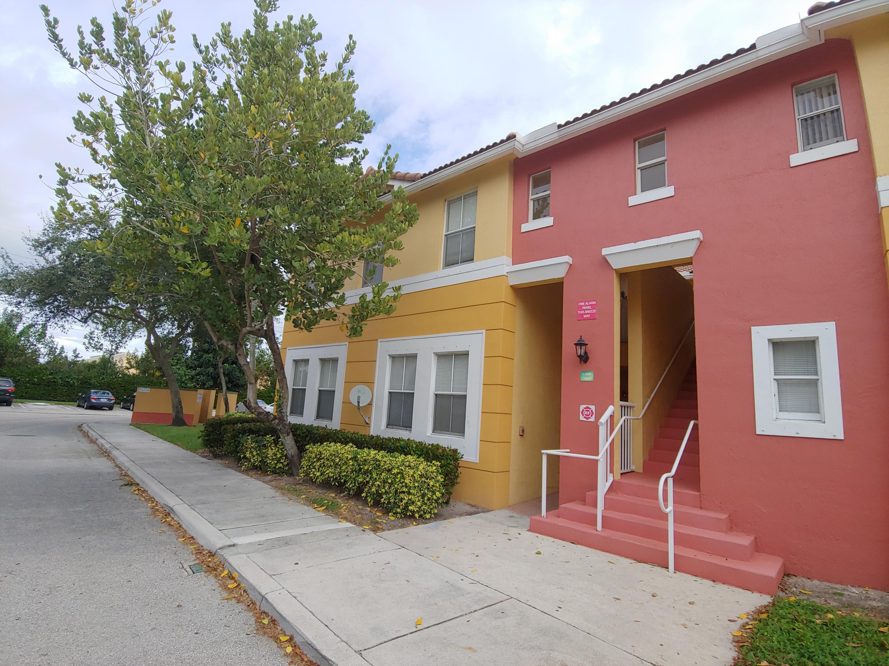 Alquilada 2108 Shoma Drive, West Palm Beach, FL 33414, West Palm Beach, FL 33414