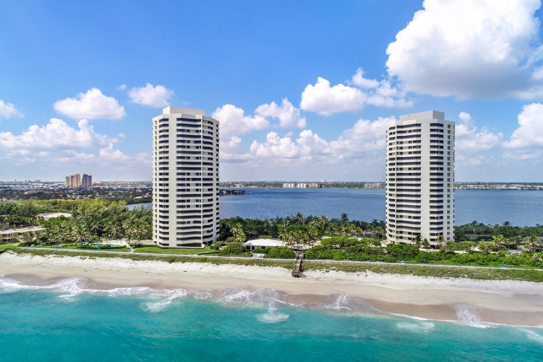 En Renta 5070 N Ocean Drive 21c, Singer Island, FL 33404, Singer Island, FL 33404